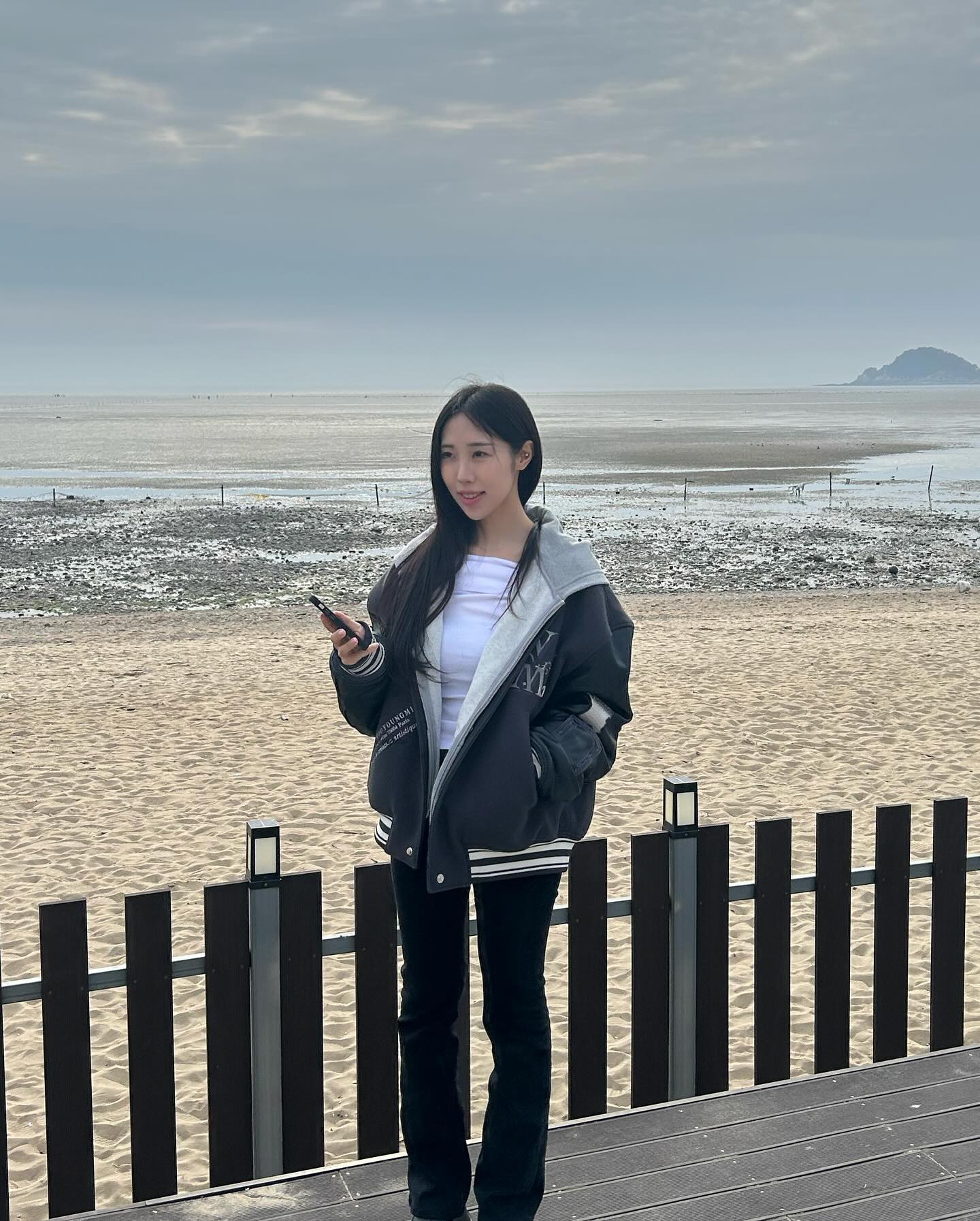 wun_ku9 쭈니 옷도 내꼬 내 옷도 내꼬 🤭🩵🩷🎀💜🤍💕
