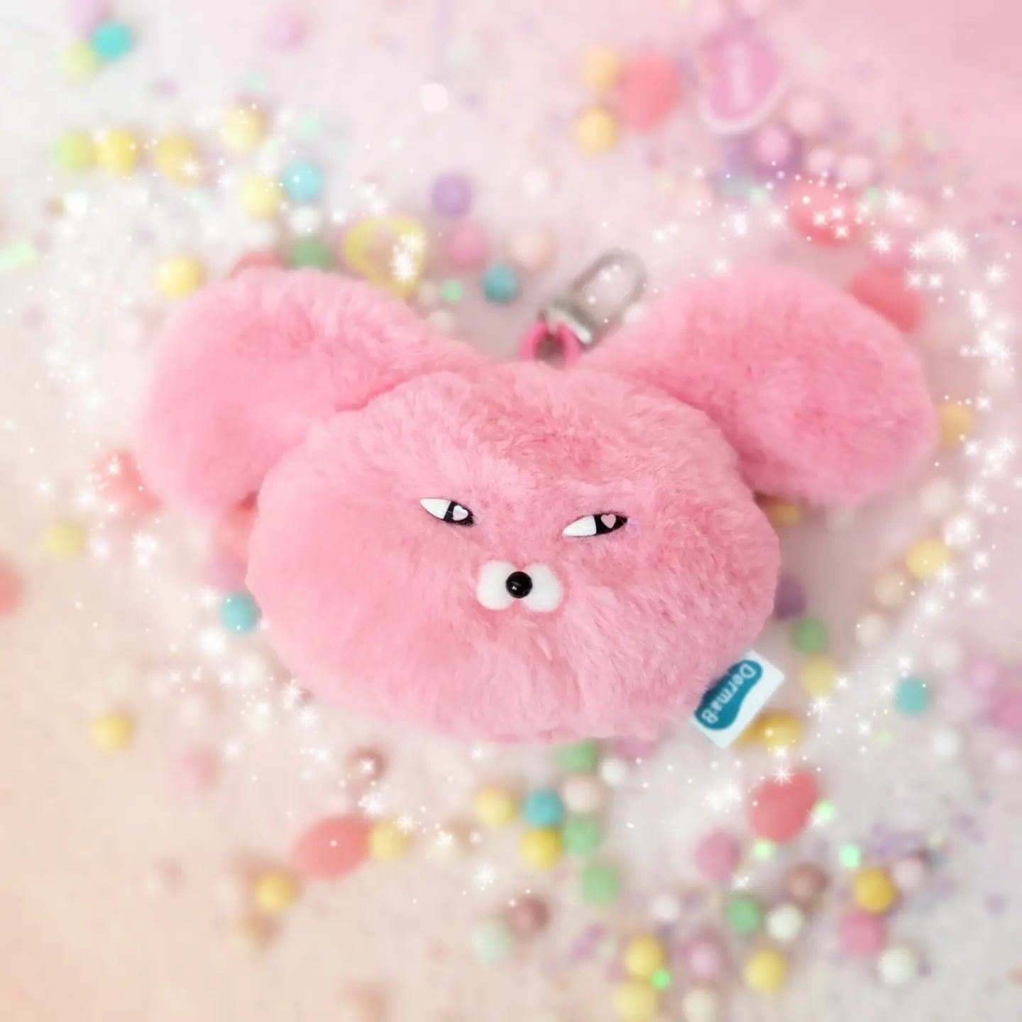 왔어요~~💗더마비 이벤트당첨 선물
핑크와사비베어 키링 입니다

눈이,,,눈이,,,,하트🩷🩷

감사합니당 ☺️

dermab.official 

#더마비#와사비베어 #키링#이벤트당첨#더마비와사비베어
#귀여워#키덜트#시나토이