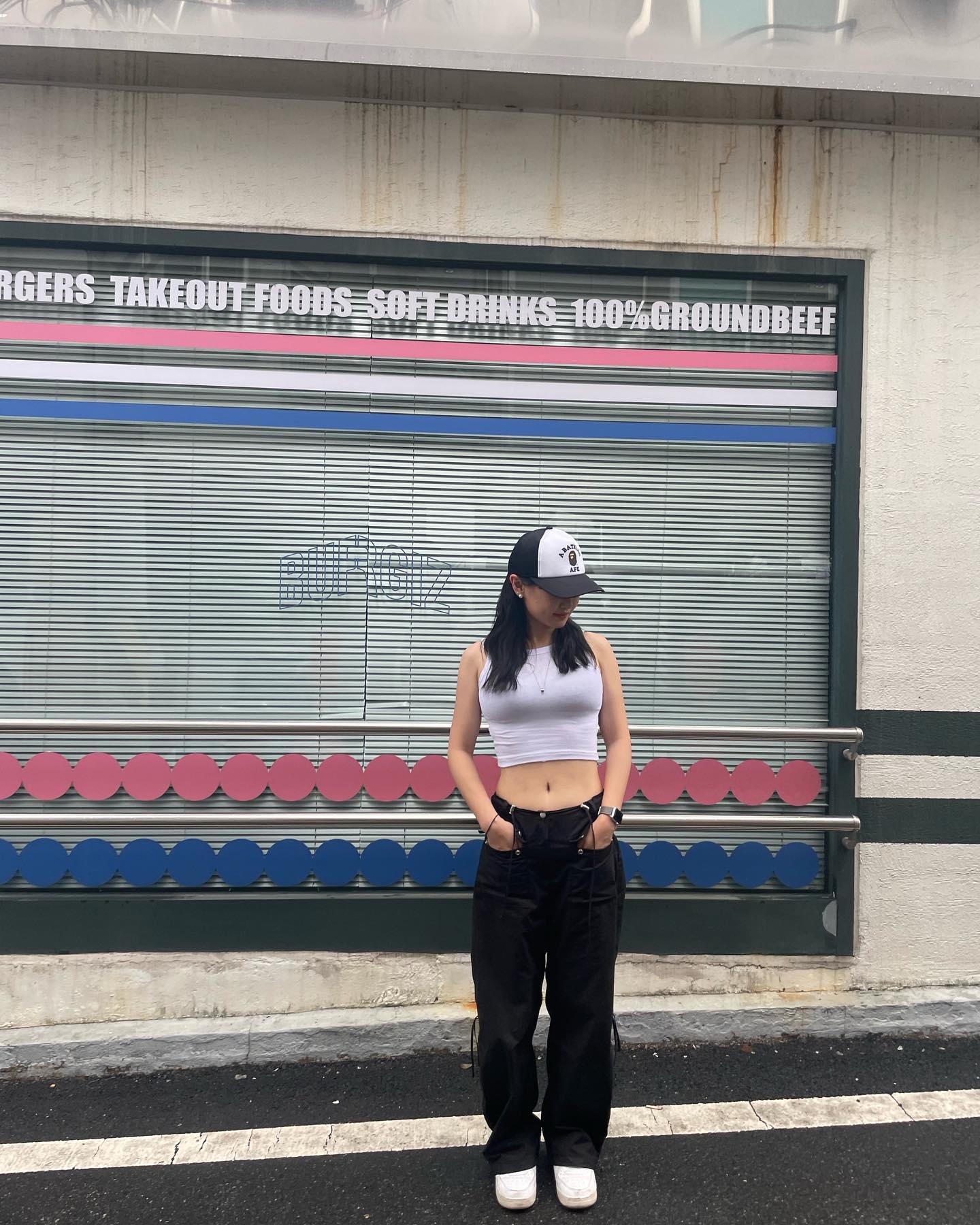 쵸아쒀~~ #대전 

#무요일 #갈마동카페 #둔산동카페 #대전카페 #outfit #selfie #ootd #베이프 #슈프림 #맞팔 #선팔 #청주카페 #카페투어 #카페스타그램 #daily