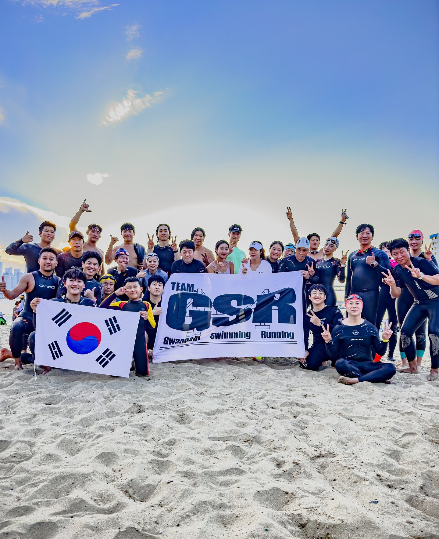 #광복절 #815런 #🇰🇷 

team__gsr 덕분에 오늘도 새벽운동 성공!!!! 8.15k 뛰고 바수까지~~~~~~ 대한 독립 만세!