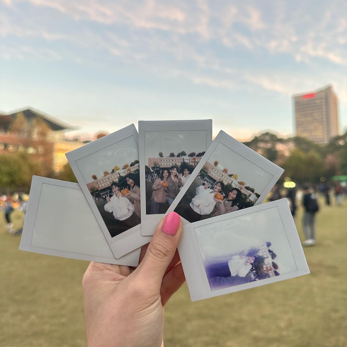 2023 10 31
Fall festival 🎃🐸