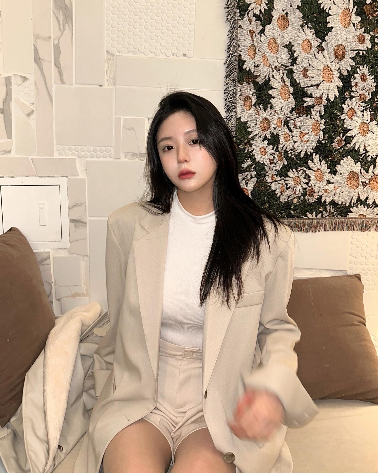 먼 시간을 헤아리고 생각해 보는 것
