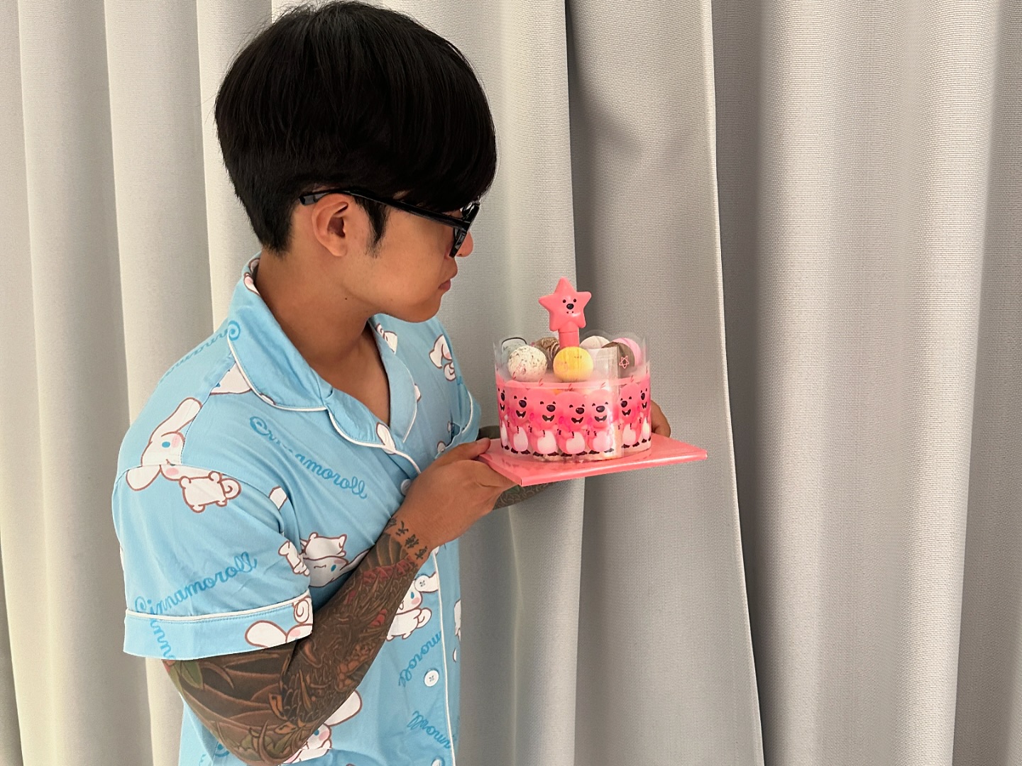 2024년08월26일 일선이의 두번째 생일 같이 보내기❤️
코코랑 내가 제일먼저 많이 축하행🥰
앞으로 더더 오랜 생일 같이 보내쟈!!!!