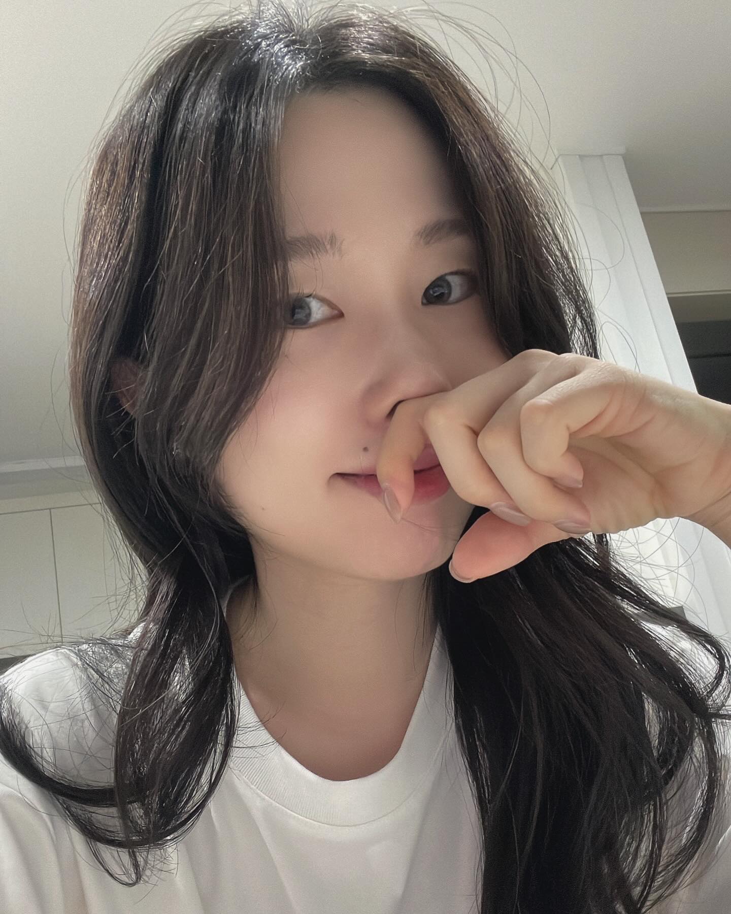 커트해서 가벼워지니까 머리가 작아진기분?💇🏻‍♀️