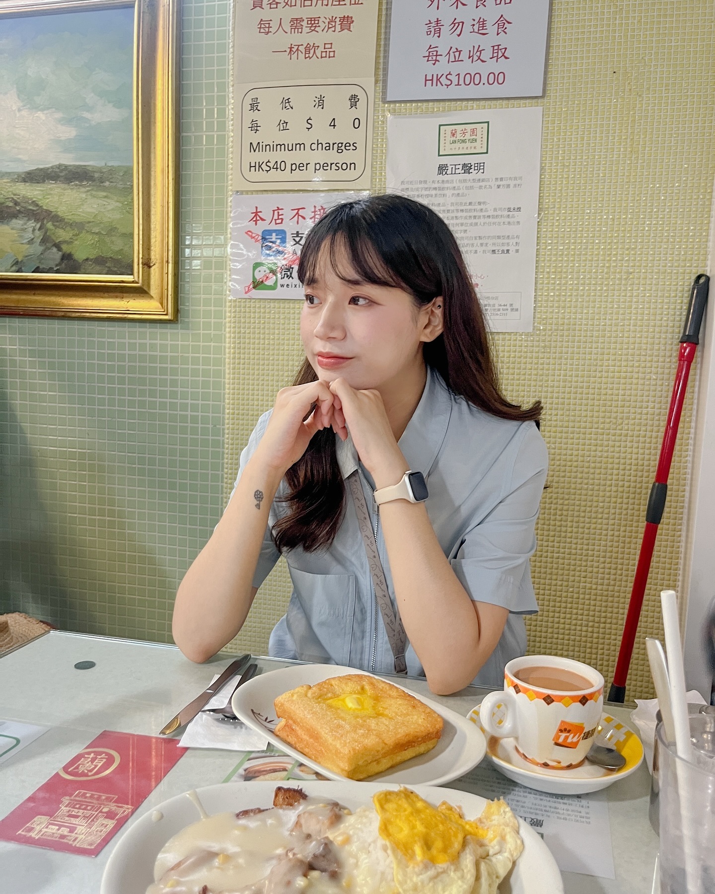 9개월만에 다시 찾은 홍콩🇭🇰🇭🇰
이번에도 캐세이퍼시픽타고 편하게 도차쿠!

지난번에 못간 맛집 위주로 뿌셔뿌셔한 임신 중 마지막 해외여행이에요🥹 이제 당분간 비행기도 여행도 안녕이니까 더 재밋게 다녀오기!!

좋아하는 외항사 중 하나인 #캐세이퍼시픽 항공편 이용 후기는 gate26_official 앱에서 ✔️항공이용후기 에서 확인가능해요😉