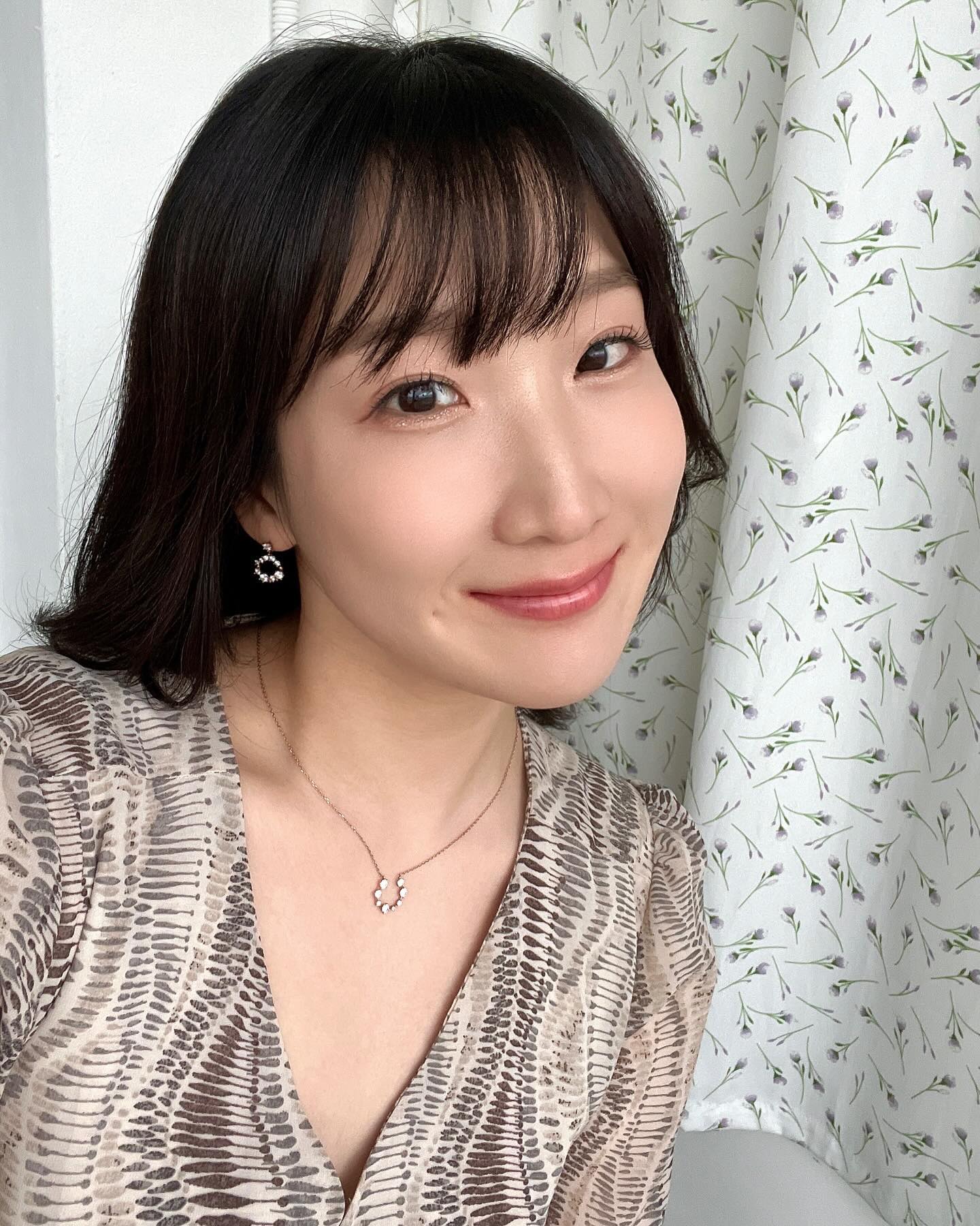 메이크업 받은 날~🧡