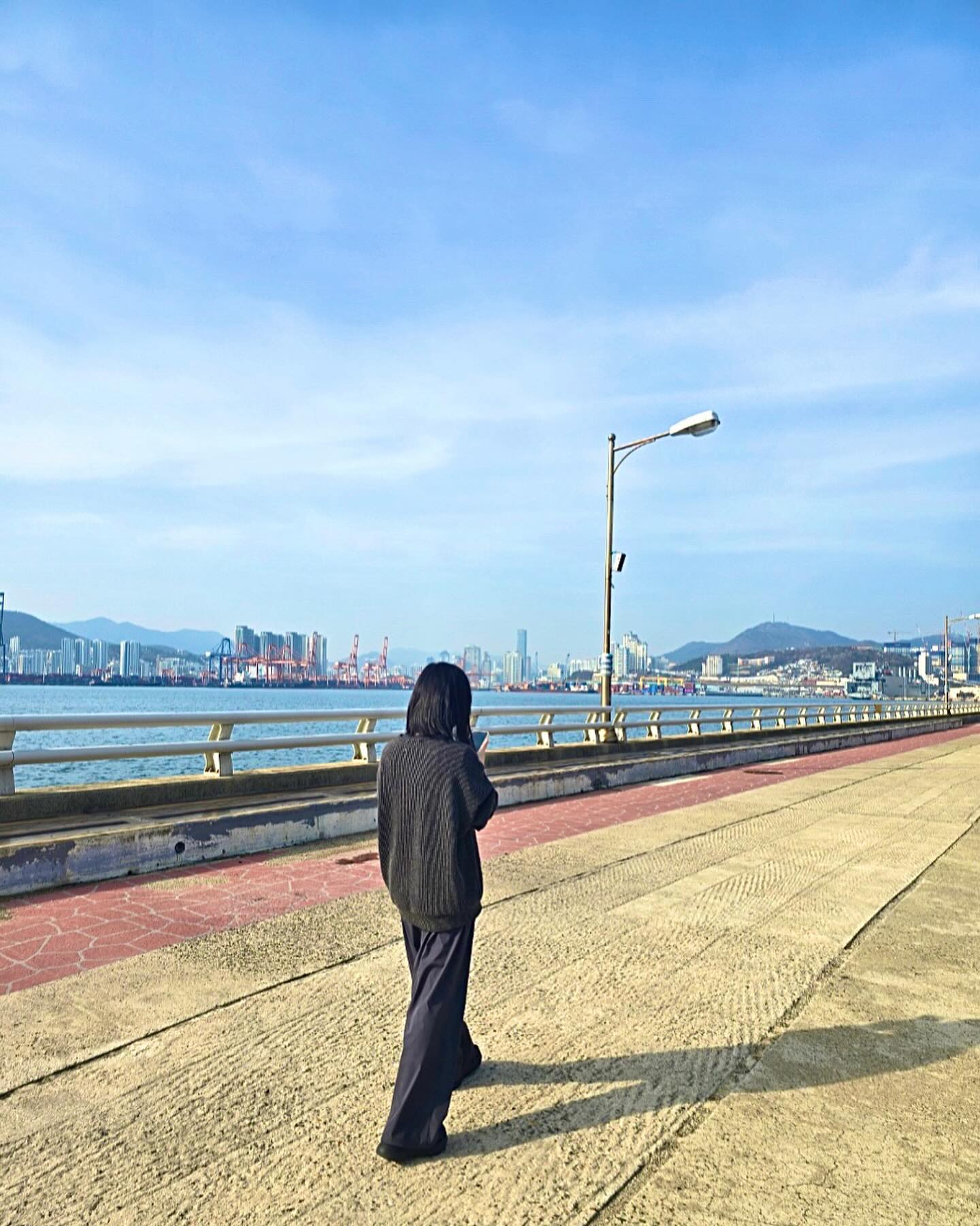 크록스 계절이 다가오는 중

#photo #daily #busan #ootd