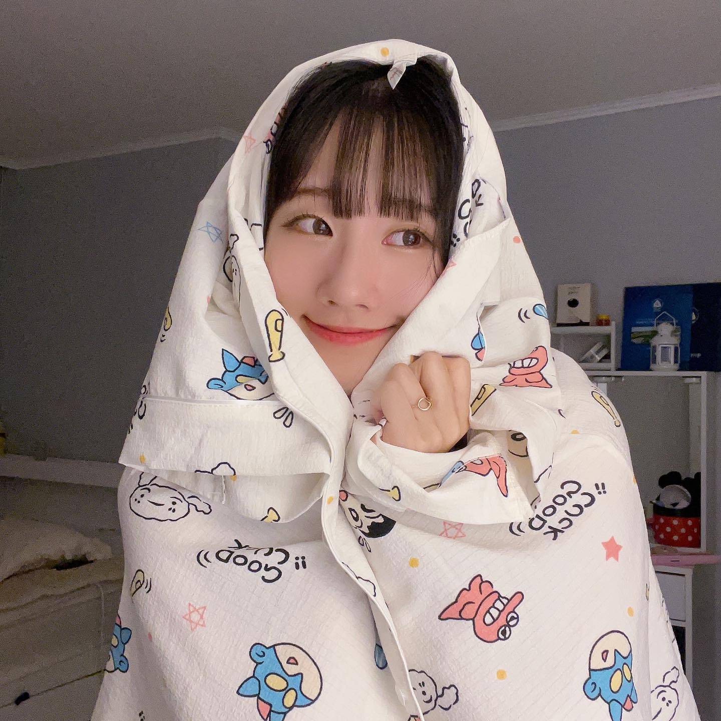 잠옷자랑은 하고시프니까..집순이는 이렇게라도 찌겅야지.. 노는게 제일 조아✨
