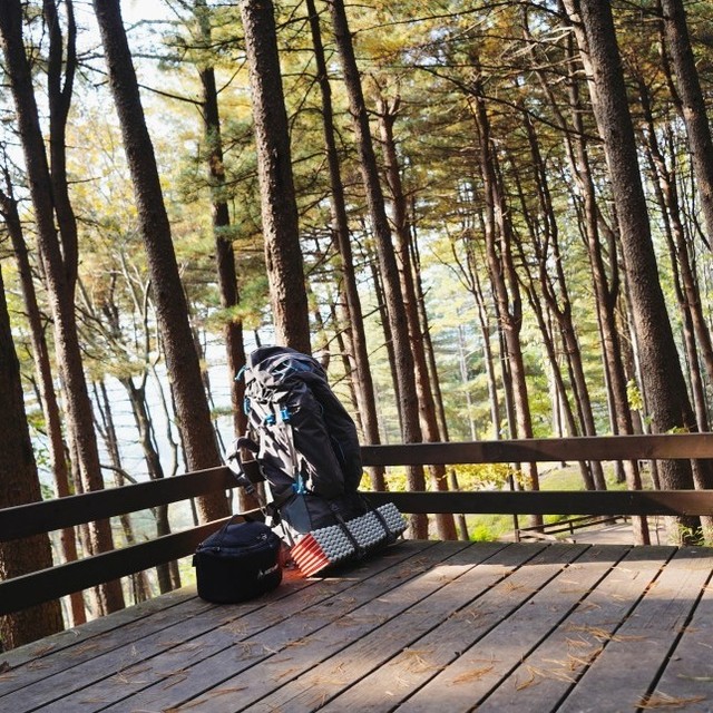축령산자연휴양림 야영장에서.
동계폐장 전 겨우 다녀왔는데
퇴실하는 날 비가..... 😍 

#축령산자연휴양림 #솔캠 #캠퍼도냥 #뮤토텐트 #라비고