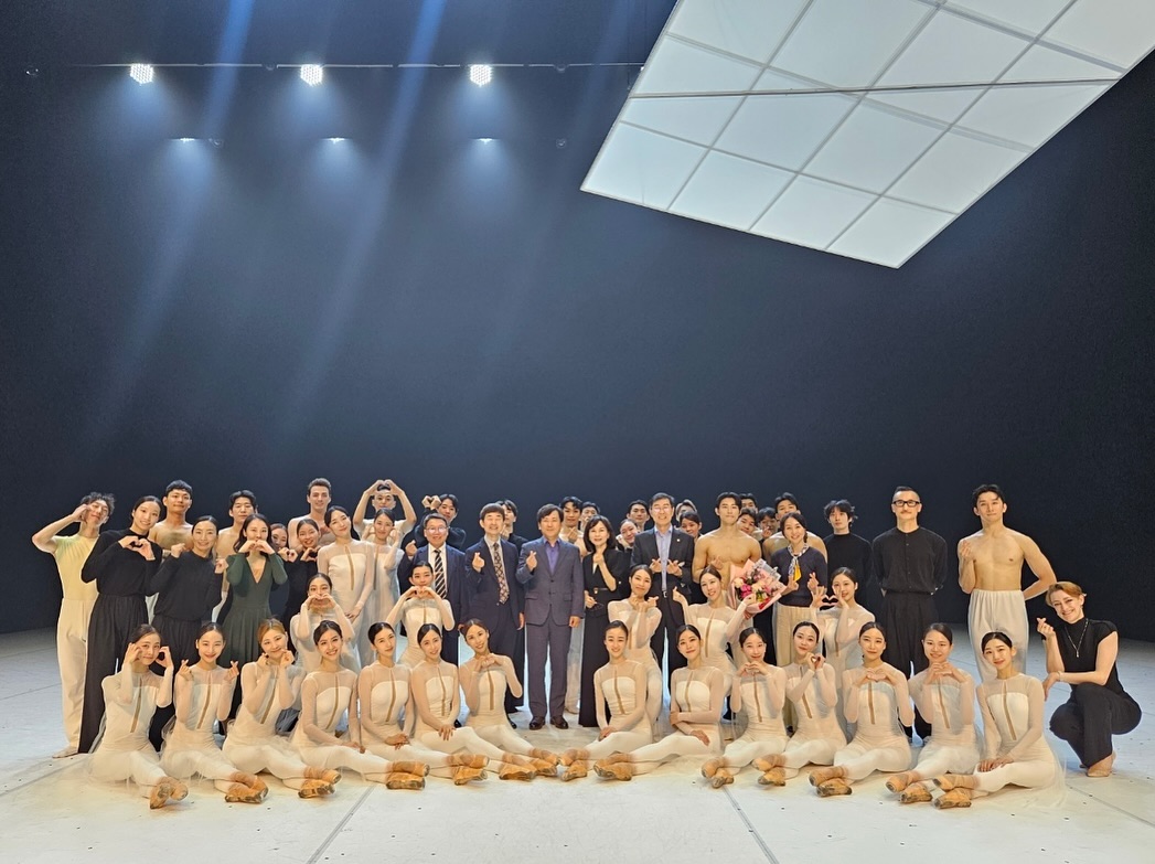 2024.05.24~25 <DIVINE>
배움과 감사함의 연속이었던 광주시립발레단 첫공 끝-!
마지막은 희준이오빠 작품👍🏻 
.
.
.
#광주시립발레단 #DIVINE #컨템포러리 #발레 #contemporary #ballet
