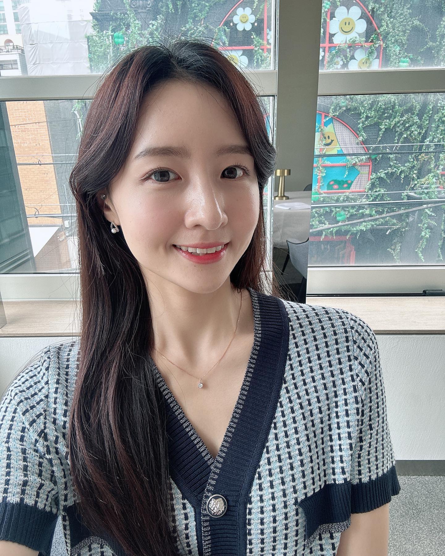 2023잘가렴👋🏻

2023년은 다양한 걸 도전했던 한 해여서
지금 생각해 보면 블로그를 하길 참 잘했다는 생각이 드네요🧏🏻‍♀️

2024년에는 더 열심히 달려보기를!!!
모두 햅삐뉴이어🫶🏻🫶🏻