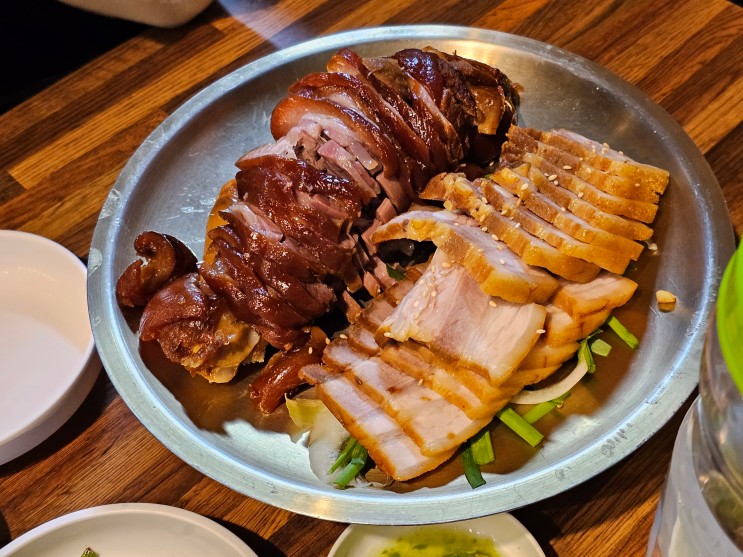 시립대 맛집  호야네족발에서 배터지게먹기