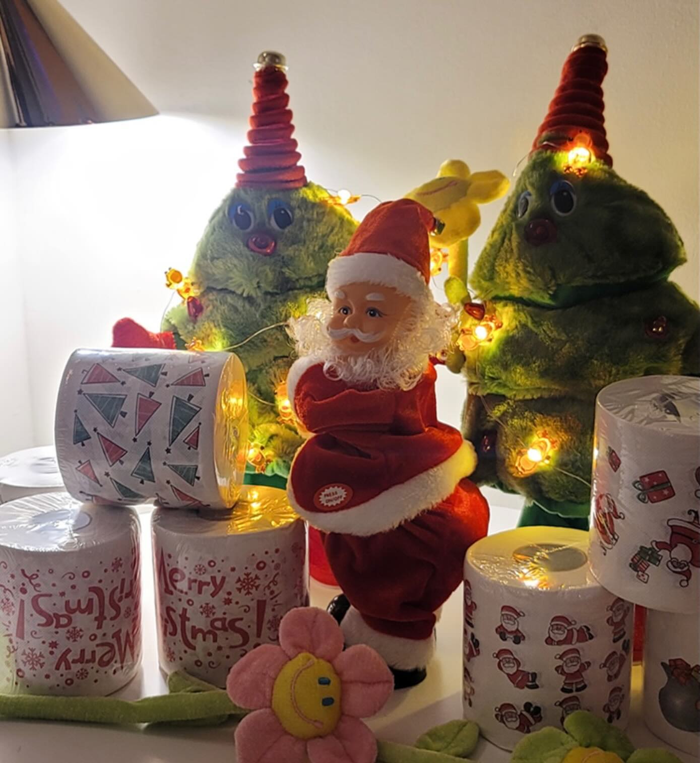 한정수량 #공구오픈 🎅🎄✨

•댄싱머신 산타 & 숲돌이
•선물배달부 산타 

해피크리스마스 준비 같이해요 🫶
연말은 사랑입니다 💝

상세페이지 및 구매는 프로필링크 클릭하세요. 
한정수량으로 제품소진시 마감됩니다.