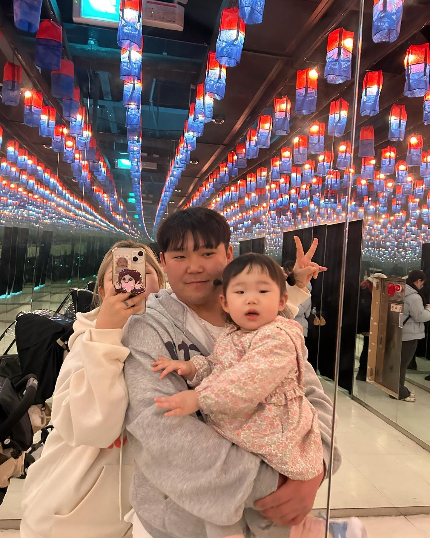 방학 3일째 라공 🩷
.
.
.
#240229
#랑이는560일
#18개월10일_79주차
#급휴무_급나들이
#오늘하루기록✨
