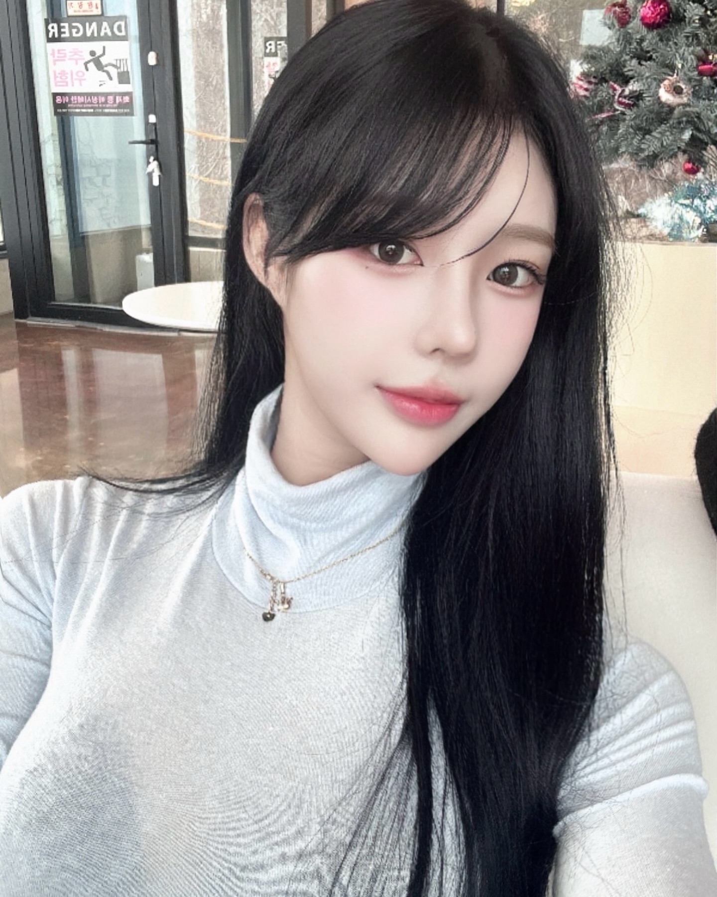으 추워