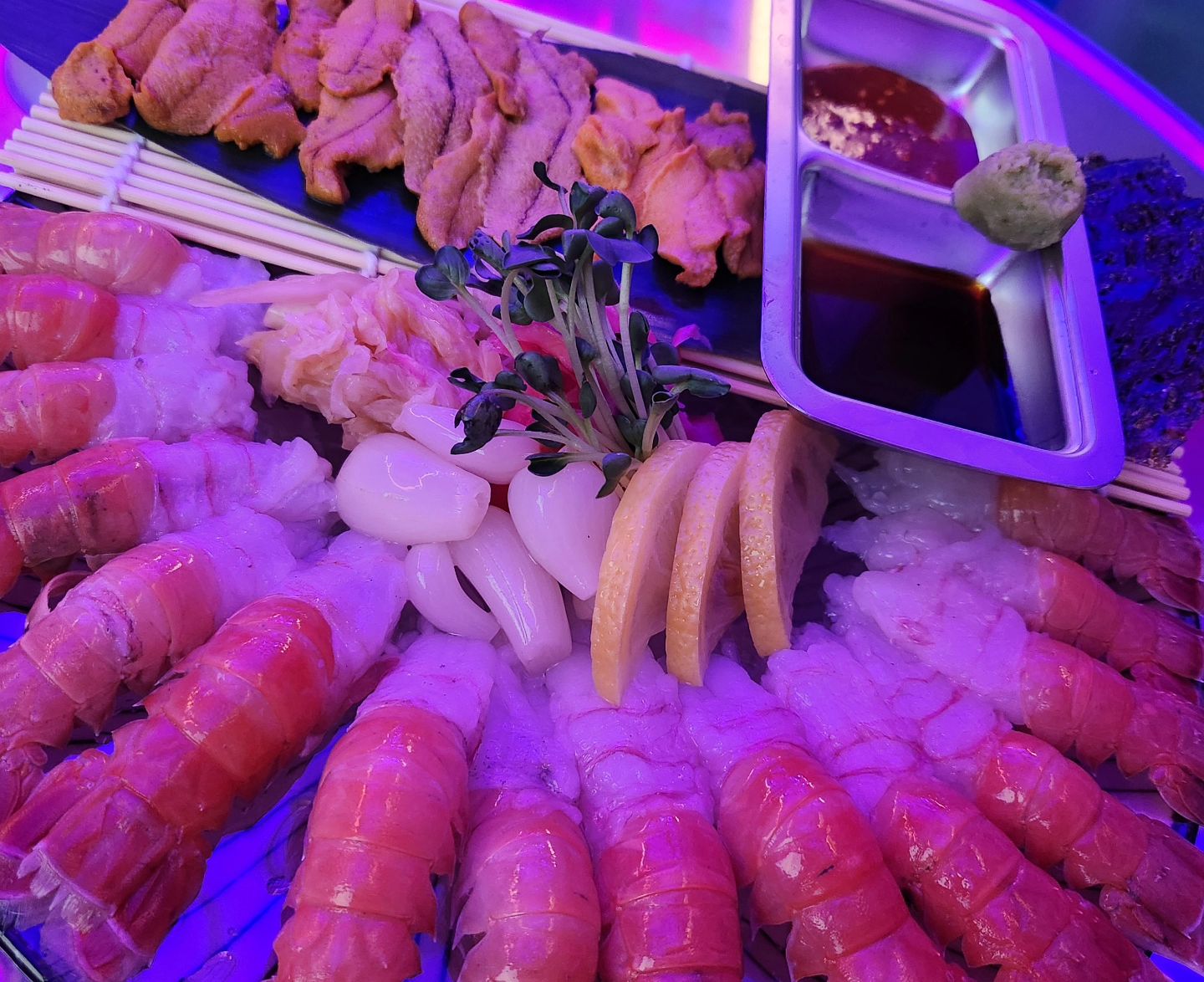 찐 단골집🙈

딱새우니 맛집인건 안비밀 

사장님이랑 친해지면 서비스 주시는건 비밀🙄🙄

#압구정편의점안양역점 #안양일번가맛집 #안양맛집