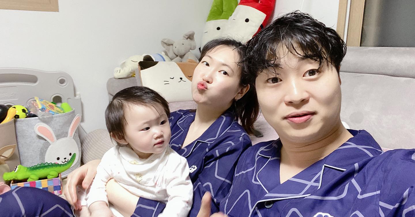 *
휴일 저녁 아기 일찍 씻기고 여유로운 우리가족!

3월 말
성큼 다가온 봄🌸🌸