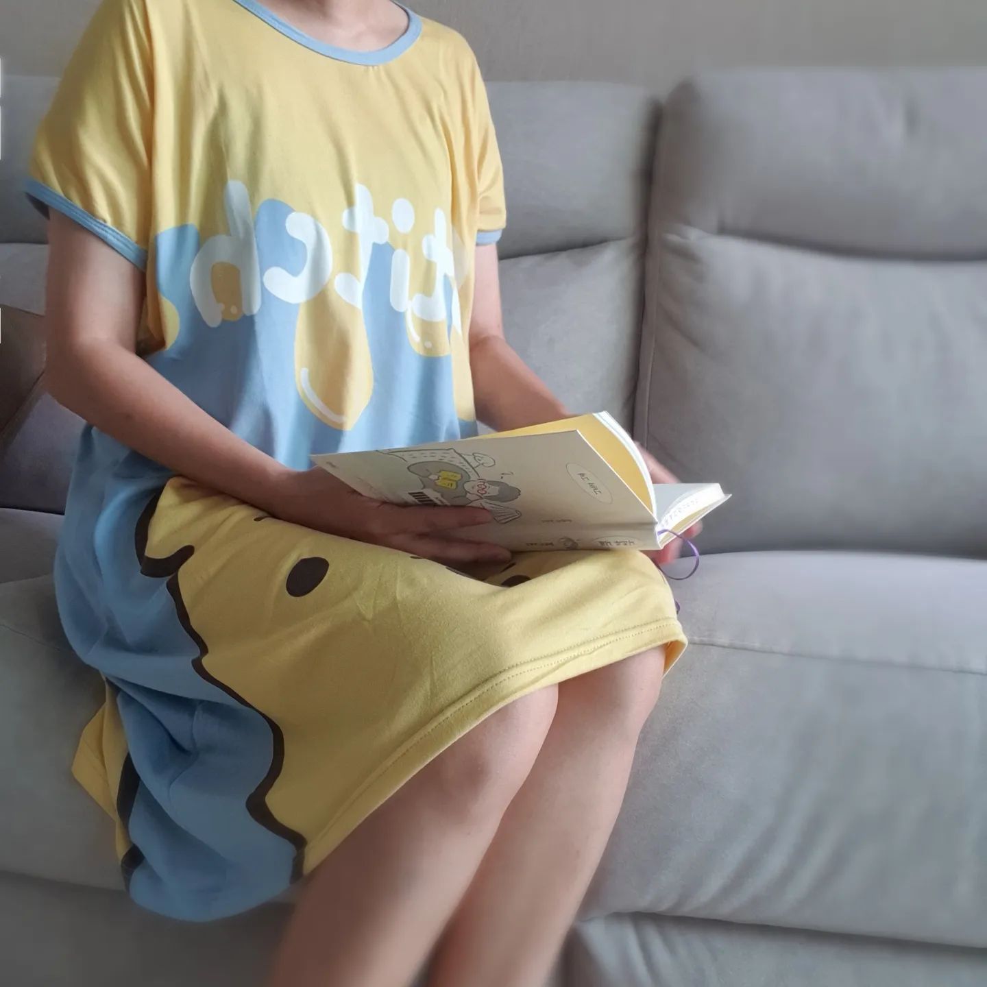 #광고 #캐릭터잠옷

집에서 편하게 입기 좋은 #귀여운잠옷 

여름엔 뭐니뭐니해도 원피스가 홈웨어로 최고 
시원하고 편해서 요것만 입게됨ㅋㅋ 
컬러도 디자인도 너무 귀엽 
딸내미가 탐내는데ㅋㅋ 다른 디자인으로 맞춰서 커플로 입어야될듯 #여름잠옷 

잘 늘어나는 스판 재질에 몸에 막 감기지 않고 하늘하늘 시원함! 엄지척!
디자인 다양하니 #해피센드 검색 ㄱㄱ