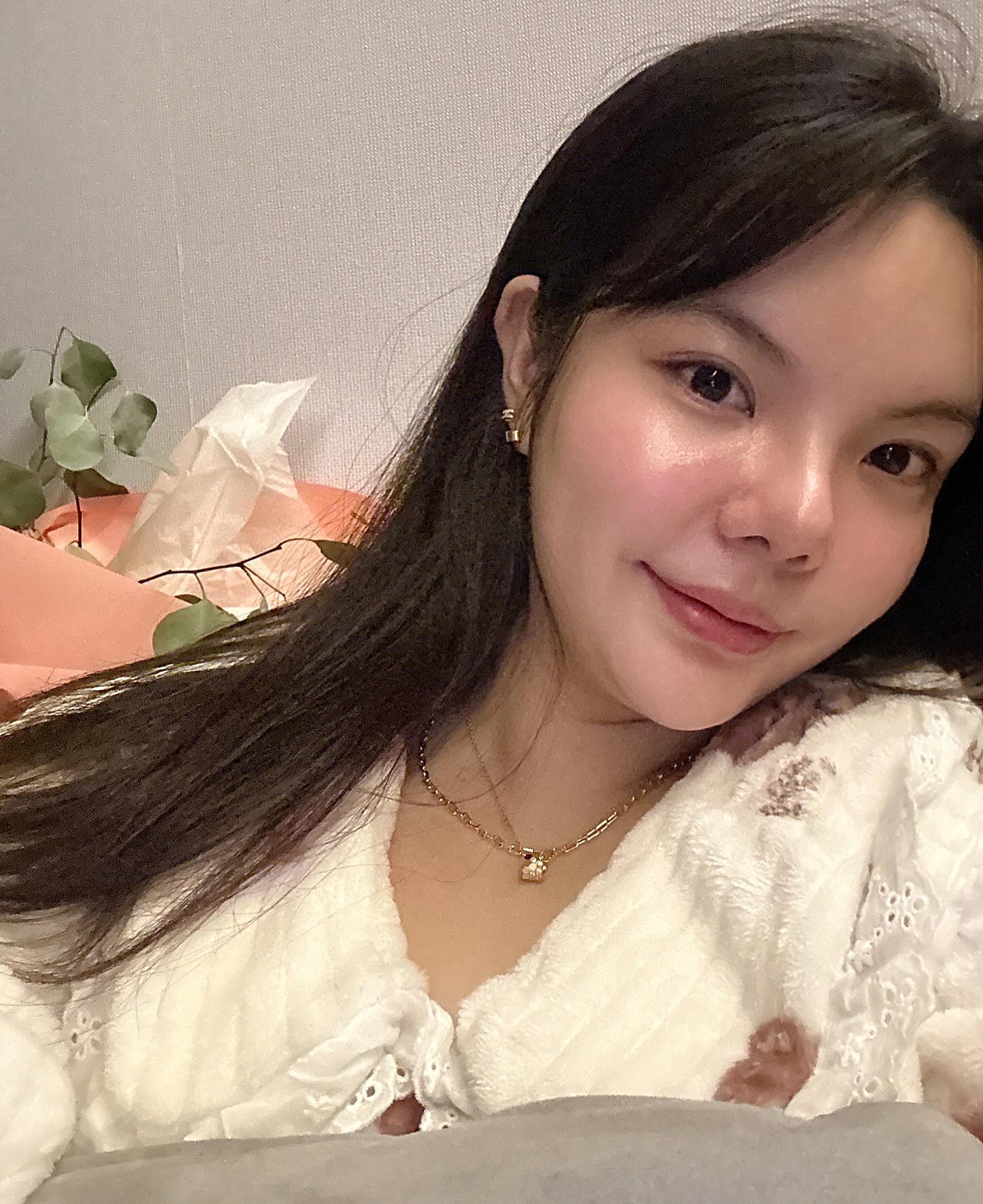 속눈썹은 잠깐 안눙
#턱살거져 ㅠ