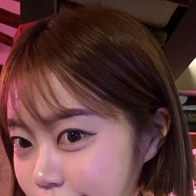 나예진 on Instagram: "#광고 익선동 아트몬스터 @artmonsterbrewery 매장 내부 인테리어가 한옥느낌이라 개성있어서 넘 좋았어용 대회에서 23관왕 한 맥주가 있어서 그저 신기했던 .. 저는 청담동 며
