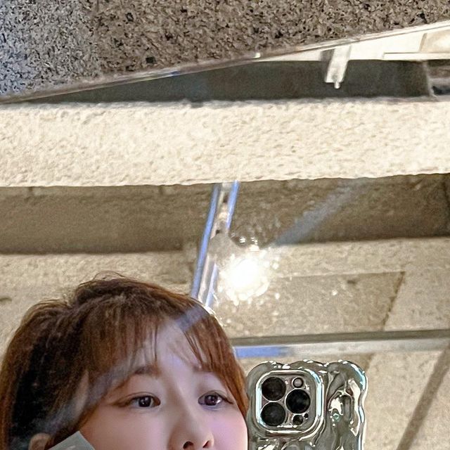 문새봄대표 (주)바디멜로디 예술교육원 대표 썸머마스터 on Instagram: "#광고 피부 좋아지는법? 얼마전 유튜브 알고리즘에 피부과 의사가 먹는 피부 좋아지는 영양제로 비오틴과 오메가 소개