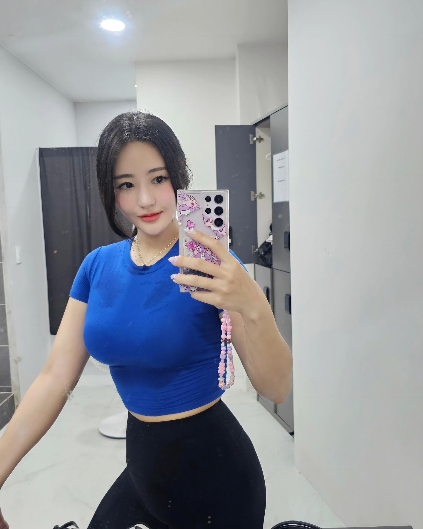 이번에 살빼고 또 다시 살찌면 진짜 한뚱땡이라고 불러주세오🙏🏻🐷..
어렵게 다잡은 나의 클린식&금주생활..🍺😂 
나름 매일이 상쾌하다구!!!🌳

#술이생각이안나 #먹고싶은것도없고 ...