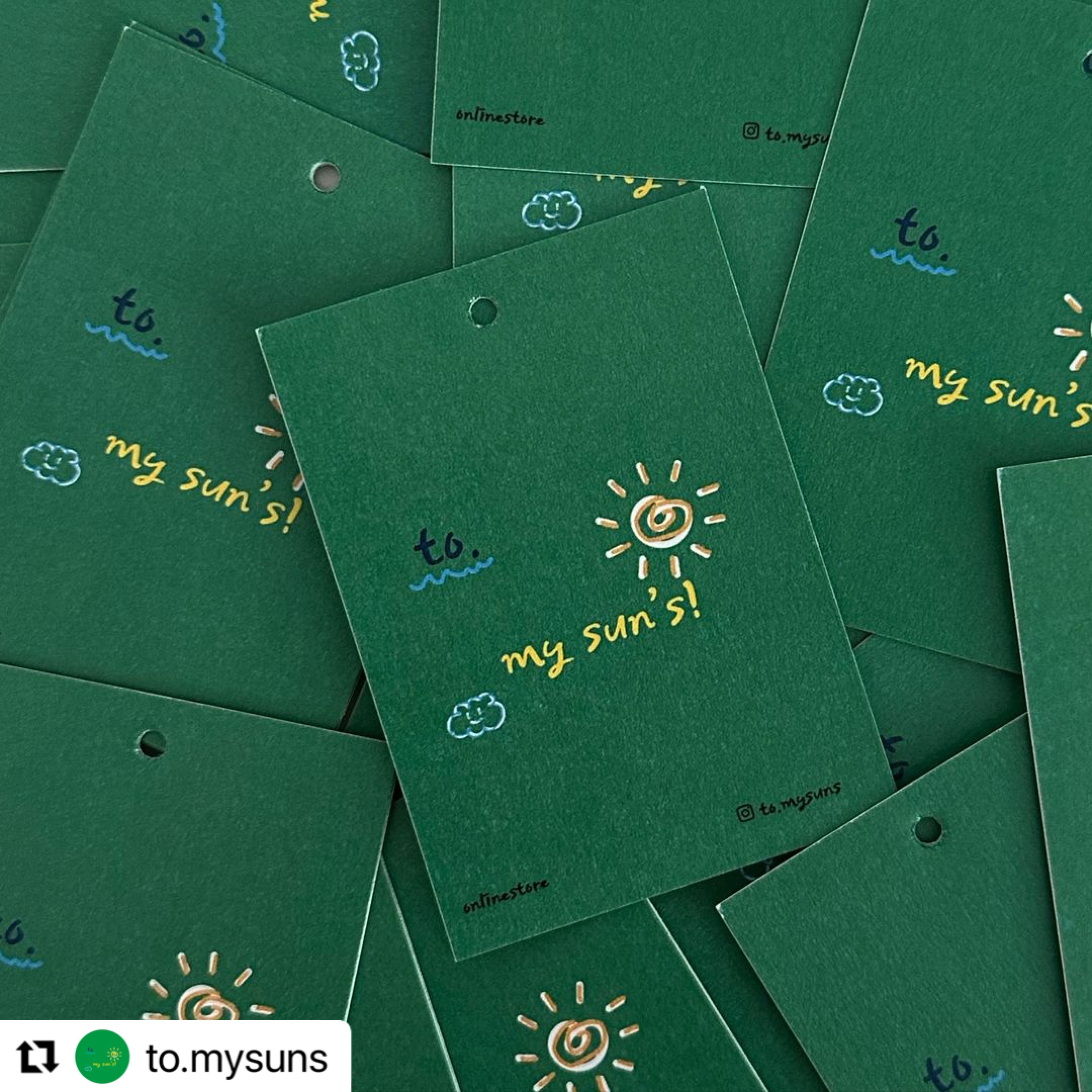 #Repost to.mysuns with use.repost
・・・
안녕하세요!
투마이썬입니다 :) 🌞🌞
6월 10일 저희의 첫번째 여름을 보여드리려구 합니다 ! 
옷 장사를 5년간 하다가 임신•출산과 동시에 잠시 멈췄었지만
아이들 옷 입히는 재미도 너무 좋기에 시작해 보려고 합니다:) 
그동안 열심히 준비한 거 보여드리고 가을엔 서포터즈도 모집 예정이니 많은 관심 부탁드려요!

오픈 이벤트 또 빠질 수 없죠 ! 

• 모집기간: 5월30일(목) - 6월10일(월) 저녁12시 
• 발표: 6월11일(화) 개별dm 연락 📮

[참여방법]
• to.mysuns 계정을 팔로우 
• 본 게시물 좋아요!
• 본 게시물 스토리공유 또는 피드리그램
• 공유 리그램시 to.mysuns 태그 필수 
• 댓글에 참여완료 🌞 남겨주시고 아이 스펙 간단히 적어주세요 ! 
 (oo 남아 , 여아 / 키 / 몸무게 / 발사이즈 ) 친구 소환은 사랑 ..♡ 
• 모집 인원 수 : 4-5명 (참여율 좋으면 더 뽑아볼게요 .. ♡ ) 

아들 , 딸 데일리룩 등원룩 등등 다양하게 준비해서 보여 드릴게요 !