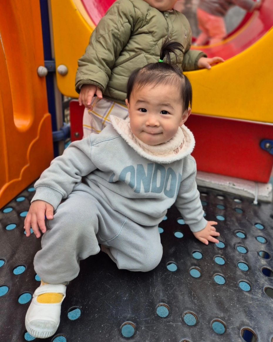 안녕하세요 신인가수 김지~~~슈에요🖐
푸쳐핸썹 🤟

#댄싱머신 #힙합듀오 #응답하라2024