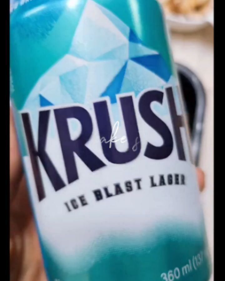 #광고 #여름맥주 #크러시 #이지드링킹KRUSH

여름에는 뭐니 뭐니해도 시원한 맥주가 쵝오 !!
🍺 저는 알콜러버 ... #롯데칠성크러시 러버ㅎㅎ

크러시는 산뜻해서 어디서든 마실 수 있고 
목넘김이 시원하게 넘어가 여름에 마시기 좋은 맥주
이지리스닝 = 이지드링킹 크러시

🎧  요즘 이지리스닝가 트랜드인거 아시죠? 
복잡한 음악이 아닌 비비의 밤양갱처럼 쉽게 
듣고 즐길 수 있는 K팝의 트랜드로 자리잡은
이지 리스닝 문화처럼  덥고 습한 여름에도 
부담없이 마시는 🧊이지드링킹 크러시 너무 좋죠

크러시는 덥고 습한 여름에도 쭉쭉 넘어가는 
가벼움과 시원함ㆍ청량함이 매력적인데...
부담스럽지 않은 맛과 향으로 어떤 자리에 
어떤 음식과도 잘 어울리는 마시기 좋은 맥주예요.

 🏖 여름을 가볍게 이지드링킹 크러시
롯데칠성 KRUSH(크러시)는 캔 / 병 / 패트 
어떤 스타일이든 그 선택은 무조건  OK !

저는 크러시 캔맥주 패키지로 선택했는데
캔조차도 특별하더라구요🩵 
마치 눈 속에서 막 꺼낸 캔처럼 차가운 눈 결정의 
촉감을 구현한  크러시 캔만의 특별한 아이스 타일 
KRUSH ICE TILE 텍스쳐 오돌토돌 넘나 좋아요... .

🏄 여름휴가는 고민일땐 여기어때??
크러시 브랜딩존이 운영 중인 핫플 
@양양 서파리(양양군 현남면 인구길 28-15)
양양 ‘서파리’ 플래그십 스토어 8월~ 상시운영 중!

📌 8/10(토) 크러시 데이 운영 !
밴드 공연, DJ파티, 경품 이벤트 등 운영하고
크러시 맥주 구매 시 굿즈도 제공 된대요~~~ 
 
차가운 눈 결정을 촉각적으로 느끼며 마실 수 있는 
크러시 캔으로 뜨거운 여름의 열기를 식혀보아요!
 
krush_beer

🚫 지나친 음주는 뇌졸중, 기억력 손상이나 치매를 
유발합니다. 임신 중 음주는 기형아 출생 위험을 높입니다.

#KRUSH #크러시 #크러시맥주 #크러시캔 
#카리나맥주 #4세대맥주 #이지드링킹