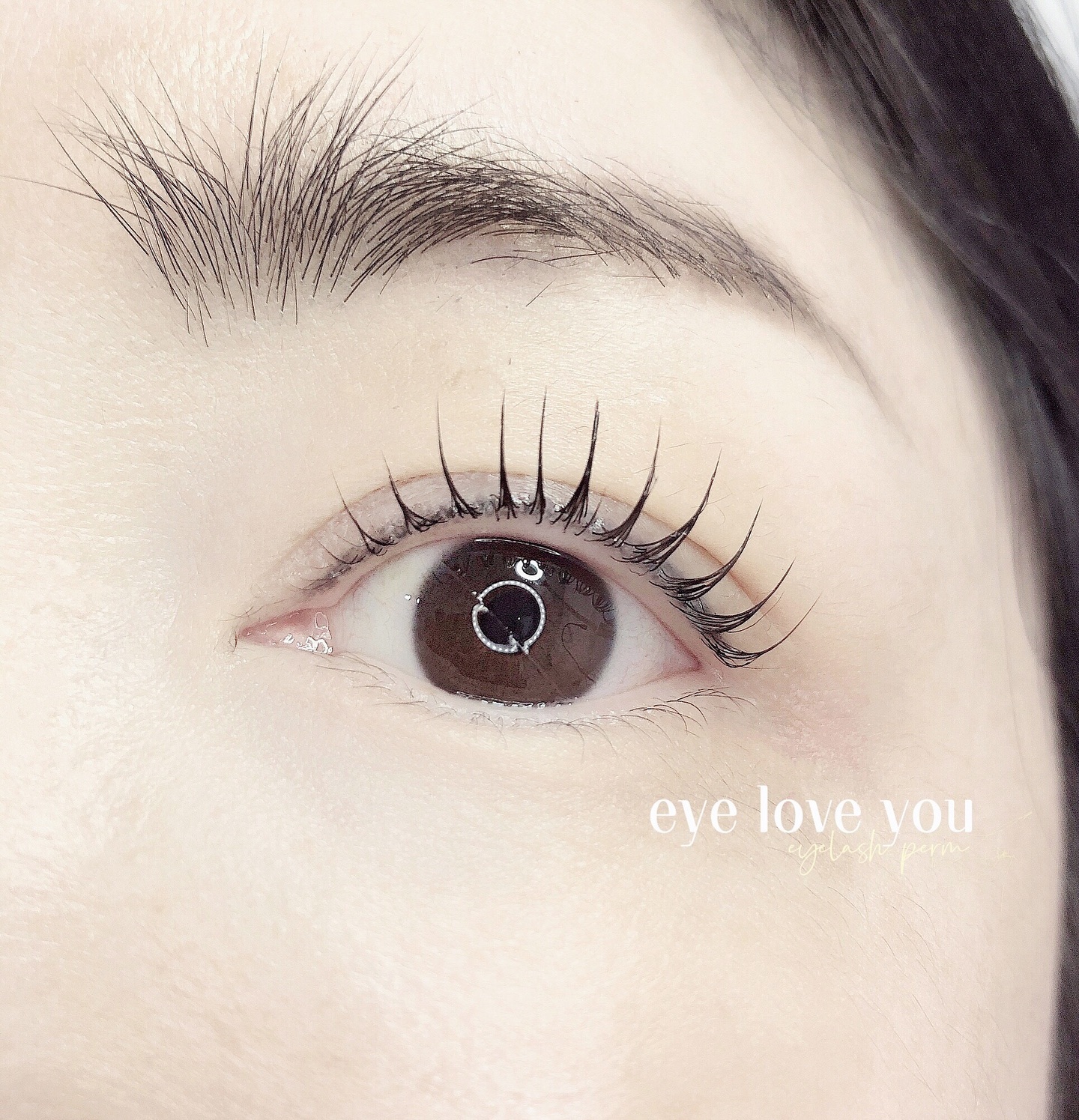 “eyelash perm”

힌올한올 정성스럽게
예쁘게 컬잡아드리기!
개개인 눈매맞춤 아이러브유펌✨

아이러브유=>eye_loveu_
아카데미=> eye_loveu_academy
실장님=> eye_loveu_hy
네일=>eye_loveu_nail 
ㅡㅡㅡㅡㅡㅡㅡㅡㅡㅡㅡㅡㅡㅡㅡㅡㅡㅡㅡㅡㅡㅡㅡㅡㅡㅡㅡㅡ
📝예약은 네이버 ”아이러브유“검색후 예약! 

❗️당일예약변경및 취소는 노쇼로 간주됩니다

ㅡㅡㅡㅡㅡㅡㅡㅡㅡㅡㅡㅡㅡㅡㅡㅡㅡㅡㅡㅡㅡㅡㅡㅡㅡㅡㅡㅡ

📨수강,상담,문의,예약은
→프로필메인 예약문의 링크를 눌러주세요
→카톡 플러스친구 ”아이러브유“ 친구추가
→네이버예약 ”아이러브유“

(100% 예약제 입니다.)
-[X] DM 확인 못해요
-[X] 부재시 문자 남겨주세요

✨every day ∶AM 10~ LAST TIME∶PM 7

ㅡㅡㅡㅡㅡㅡㅡㅡㅡㅡㅡㅡㅡㅡㅡㅡㅡㅡㅡㅡㅡㅡㅡㅡㅡㅡㅡㅡ

✔모든제품인증재료사용
✔눈썹을 보호하는 건강한 시술
✔ kc인증글루
✔국가미용사자격증 보유
✔눈매와 이미지에 맞게, 디자인 개개인 맞춤시술
✔원투원모근보호, 솜털분리시술

🏆국제미용대회 속눈썹 부문대상수상
🏆국제미용대회 반영구 부문대상수상
🎖K뷰티전문가연합 강사면허증
🎖국제기능경기대회 속눈썹부문 심사위원
🎖미국 AAM PAIN CONTROL 교육 수료
🎖국제바디아트콘테스트 반영구 글로벌 수석운영위원장
🎖BBPE 뷰티베이직프로세스 교육지도사 자격증
🎖15th k-beauty SMP부분 글로벌 수석심사위원장

ㅡㅡㅡㅡㅡㅡㅡㅡㅡㅡㅡㅡㅡㅡㅡㅡㅡㅡㅡㅡㅡㅡㅡㅡㅡㅡㅡㅡ
#연말네일 #연말메이크업 #속눈썹펌 #속눈썹수강 #김포속눈썹펌 #김포속눈썹수강 #구래동속눈썹펌 #장기동속눈썹펌 #운양동속눈썹펌 #강화속눈썹펌 #검단속눈썹펌 #아라동속눈썹펌 #아라동속눈썹 #청라속눈썹펌 #구래동미용실 #구래동눈썹문신 #구래동 #승무원속눈썹