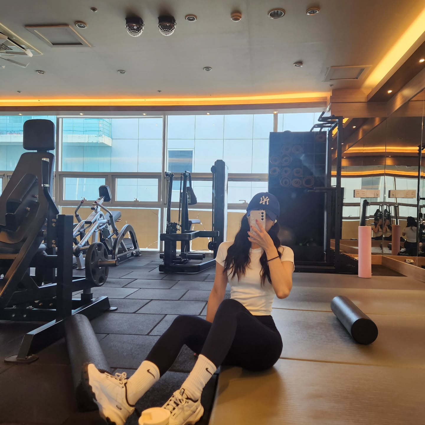 오운완 사진은 운동전에 말끔할때 찍는거라길래 🫣