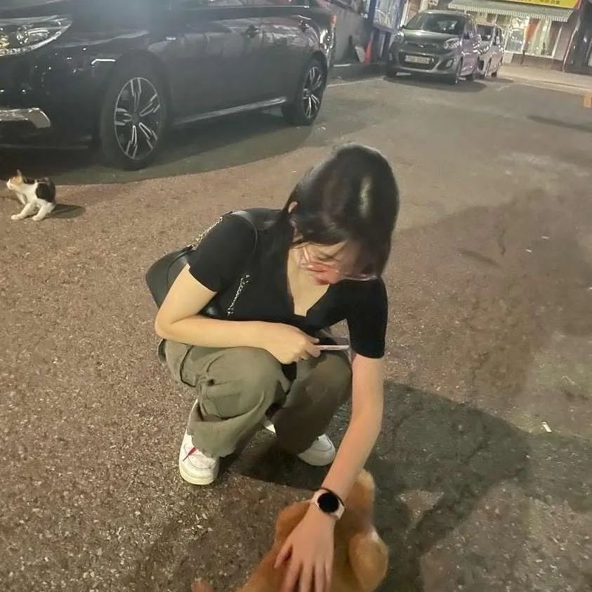 야옹🐈
 .
.
.
.
.
.
.
.
.
.
.
.
.
.
.
📸 by zxcsuiop.e