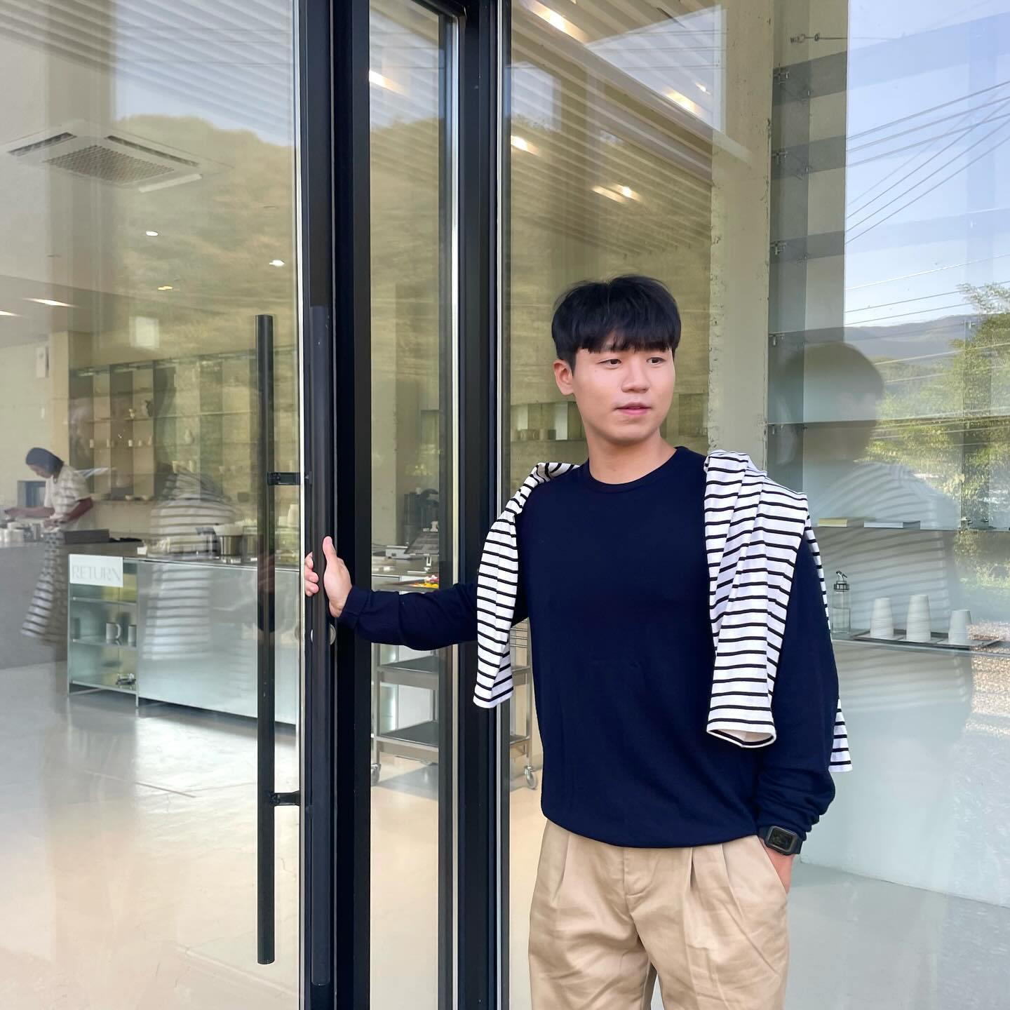 ⠀
즐 추~