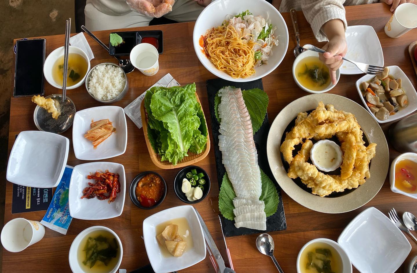 제주맛집 , 광어다

광어맛집 발견 !! 광어탕수육 대박
회도 존맛 국수도 존맛 다다 맛나용

#광어다 #표선맛집 #제주도회국수 #회덮밥 #광어요리 #제주맛집 #광어다식당 #제주광어