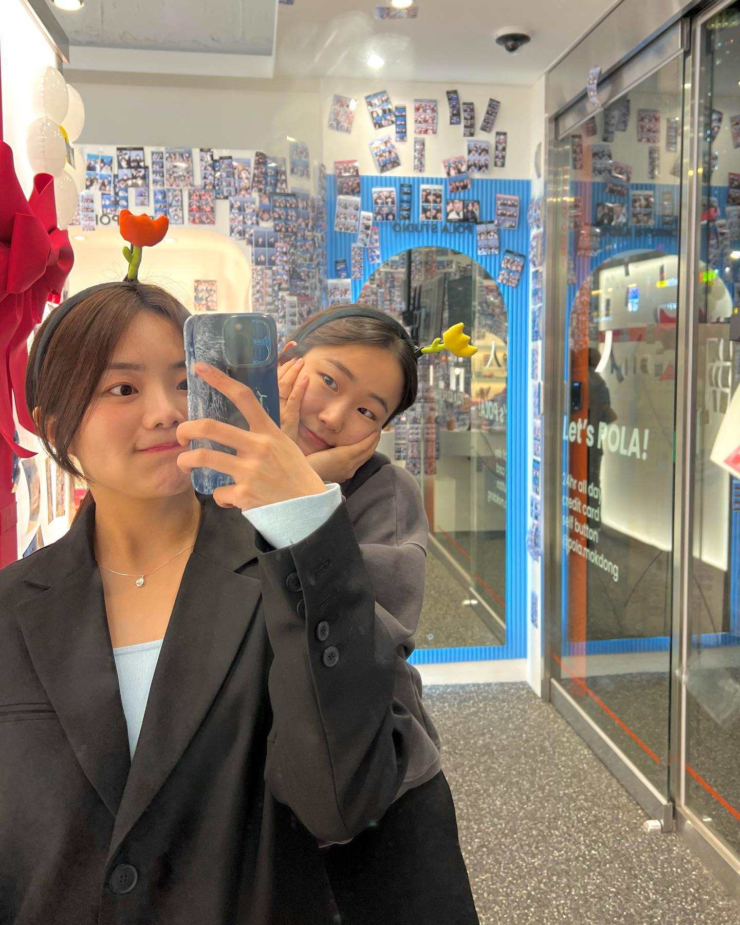 찐자매님 👋🏻
8월에 만나자고 한게 3월이 되었고,
5시에 만나자고 한게 8시가 되었다.

이런 것까지 똑닮을 필욘 없는데
사람 쉽게 안 변한다 (절레 절레)
