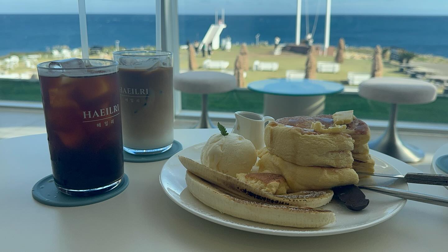 제주 해일리카페 💙

밥 먹고 카페 가고 반복 ㅎㅎ