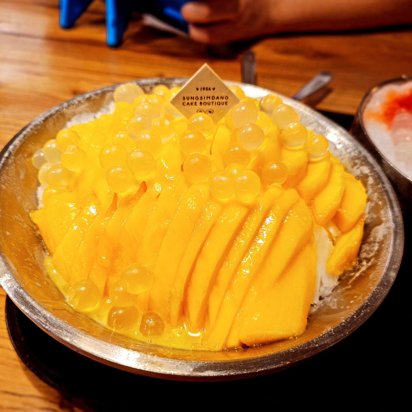 #생망고빙수 #망고시루엔딩기념 #아들은과일빙수 #성심당DCC #우리동네맛집 #1인1빙수