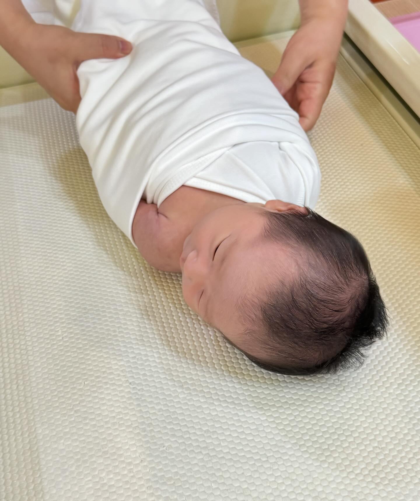 인생 첫 예방접종 ! 하나도 안울어서 신기했다