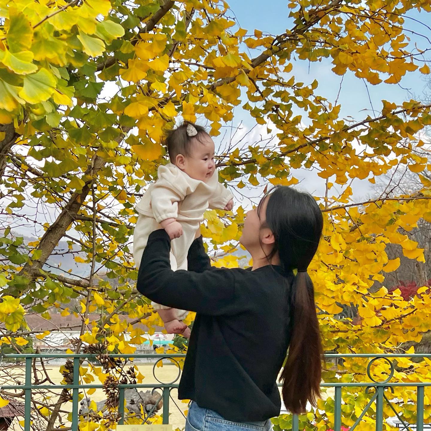 +186ღ 
내 귀염둥이랑 베어트리파크 나들이💛 

#최이솔기록
#베어트리파크#가을#낙엽
#다음엔어디가지#룰루