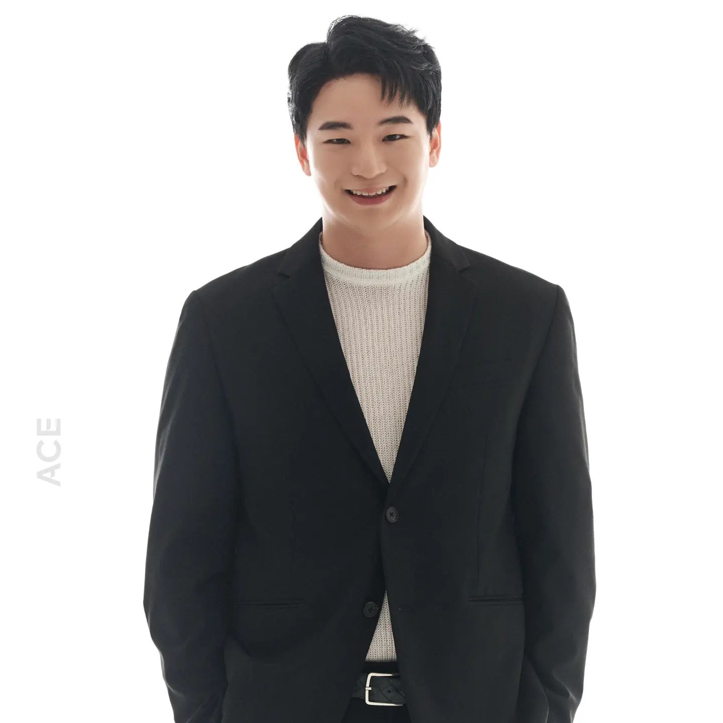 #봄날
.
.
즐거웠던 프로필촬영
멋지게 꾸며주신 칼라빈 샵 대표님😀
이런거 처음이라 어색어색쩔쩔매던 날 편하게 찍어주신 스튜디오에이스 작가님들😊
모두 감사합니다🫶
#studioace #스튜디오에이스 #clubportrait #인물프로필
.
.
Studio club_portrait_
Hair mr.kalavin
Makeup makeup_jjeongha
.
.
#doctor#dentist#korean#selfie#selca#daily#physique#travel#ootd#오오티디#운동스타그램#dailylife#여행스타그램#흔남#훈남#korean#kpop#korea#dentist#치과의사#의사스타그램#오운완#골린이#헬린이