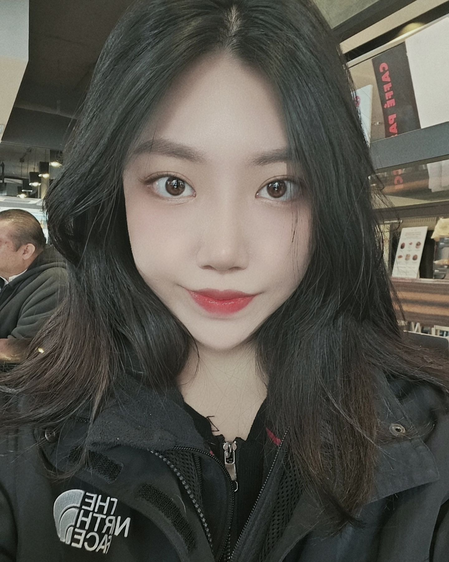 제법 아줌마스러워진 2024년의 김설리...
