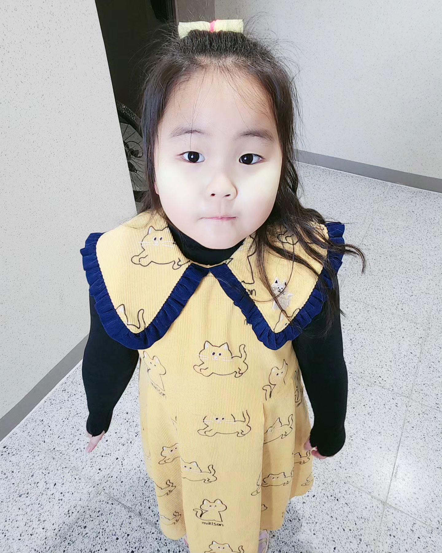 귀여웡🩷
오늘따라 애기같은 내 귀요미~
조금만 천천히 커주라🫠

#8살딸 #평생내친구 #내딸 #예쁜딸 #예쁜딸램 #귀여워 #귀여운내새끼 #귀여운내딸 #사랑해 #행복해 #내사랑 #맨날예쁜애 #오늘도예쁜애
#맨날이뻐 #맨날사랑스러워 #세젤예