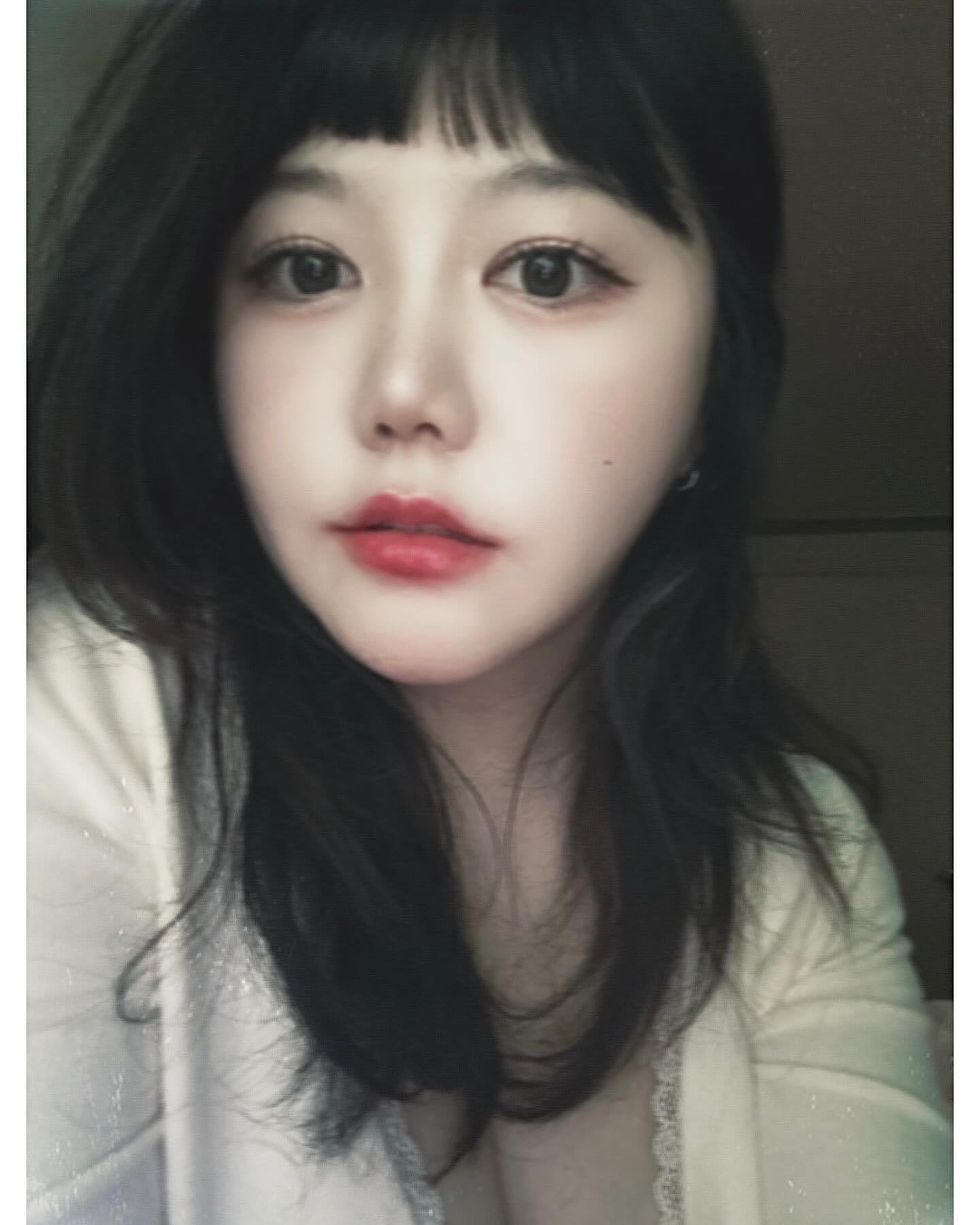 🍓

#셀피꾼 #셀카📷 #인친소통 #앞머리 잘랐는데 #맹구 됨 #브이 #청주