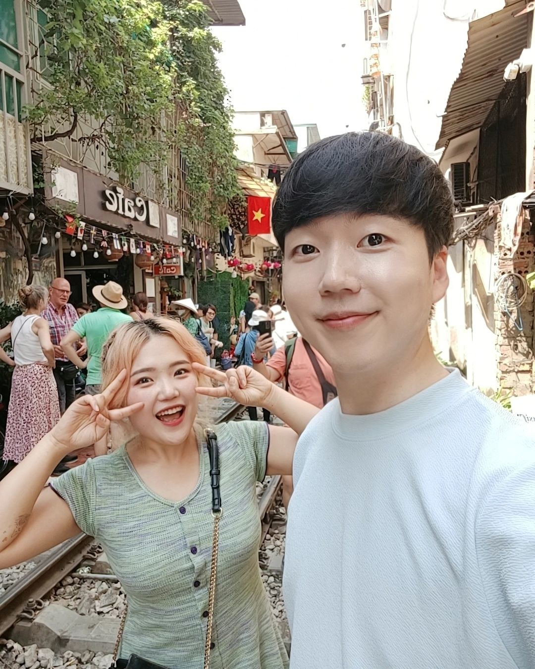 🇻🇳

생애 첫 동남아, 베트남여행
새롭고 신선하고 재밌는데 체력이 딸려..
다음 여행을 위해 체력을 키워야겠다😹

#베트남여행 #하노이여행 #추석여행 #신혼부부 #신혼소통 #부부여행