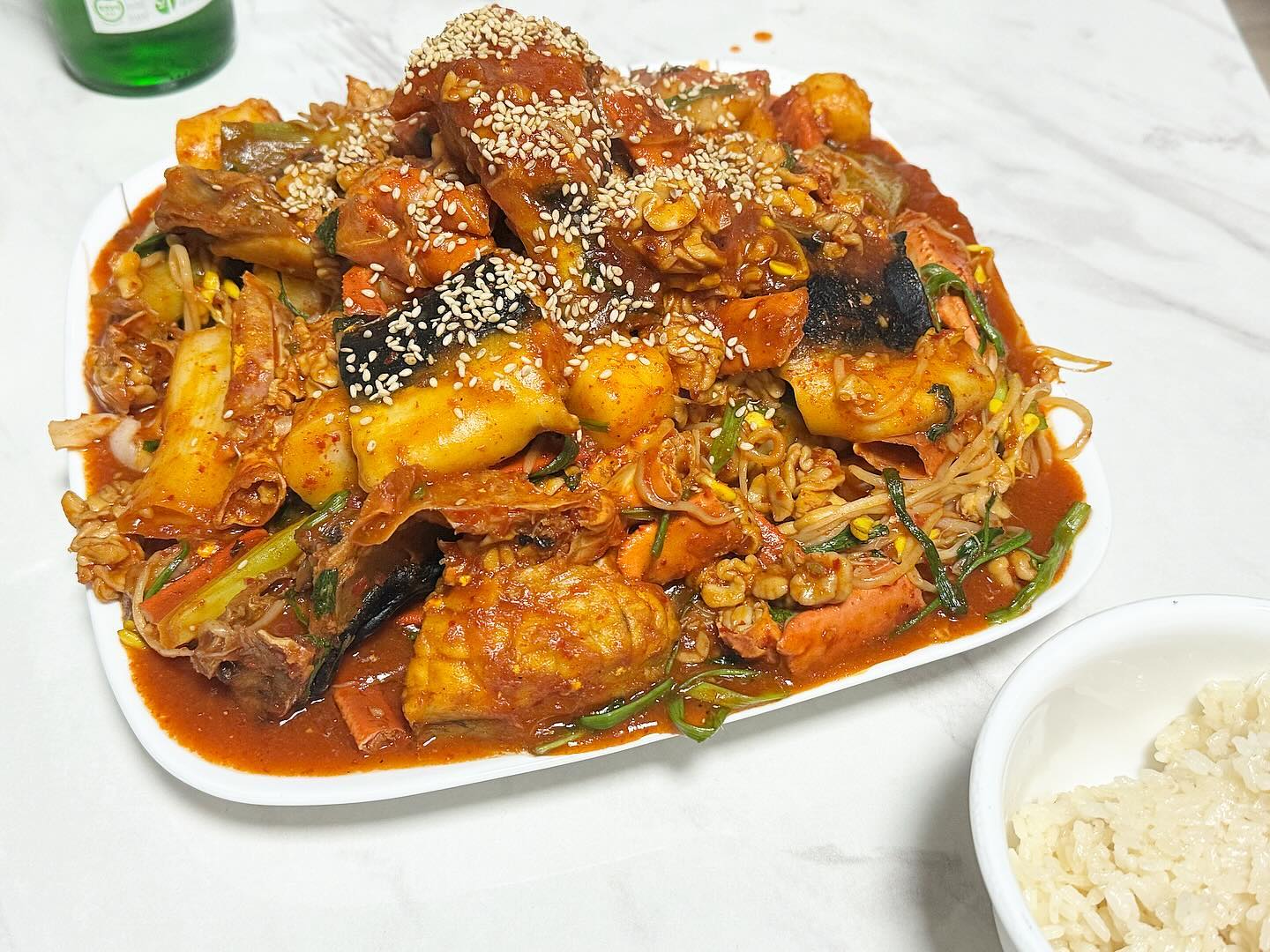 하루종일뒹굴뒹굴하다가 
우리신랑힘내라고 복어찜만들긔🐡
밥먹고청소하고 김루피산책🐶
편의점에서 형아나오니까 꼬리점점올라가는거보소
김루피는형아바라기😋
발씻겼다고 삐진 김루피 
산책하면 발은닦아야지아가 어쩔수없따😤

#형아바라기 #김루피 #오늘저녁메뉴 #복어찜 #산책스타그램 #오늘의일기끝📝