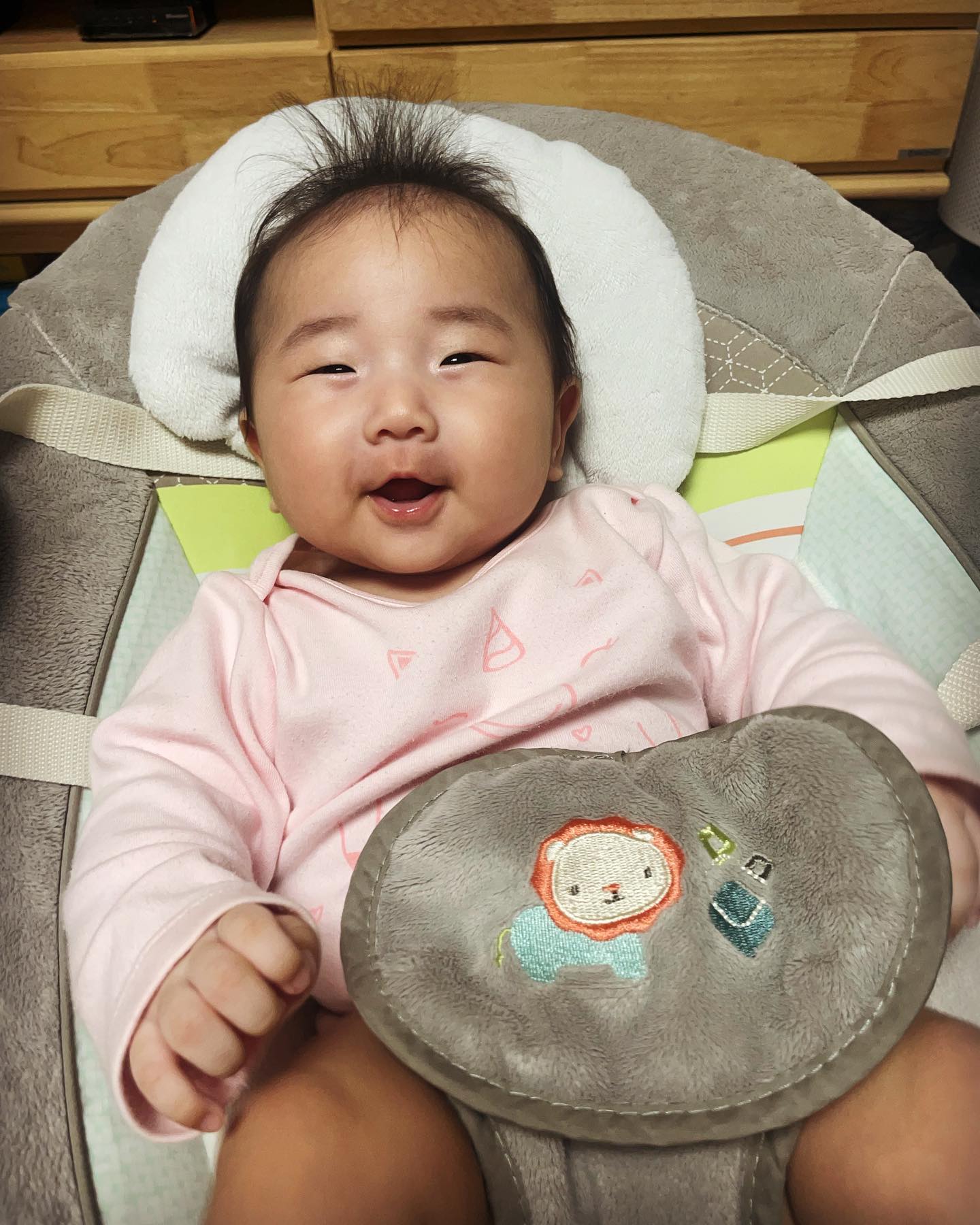 오늘기분 해맑음!

#토끼딸 #딸바보 #토끼띠맘
