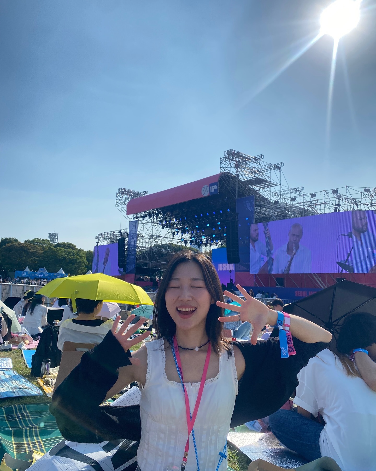 SEOUL JAZZ FESTIVAL 2024 
5월의 마지막날 아주 알차게 보내버리기
너무 알찼던 나머지 어깨를 불태워버렸다(진짜 타버림)🔥
나 이런거 매우 좋아하네.. 큰일났다🙂‍↕️