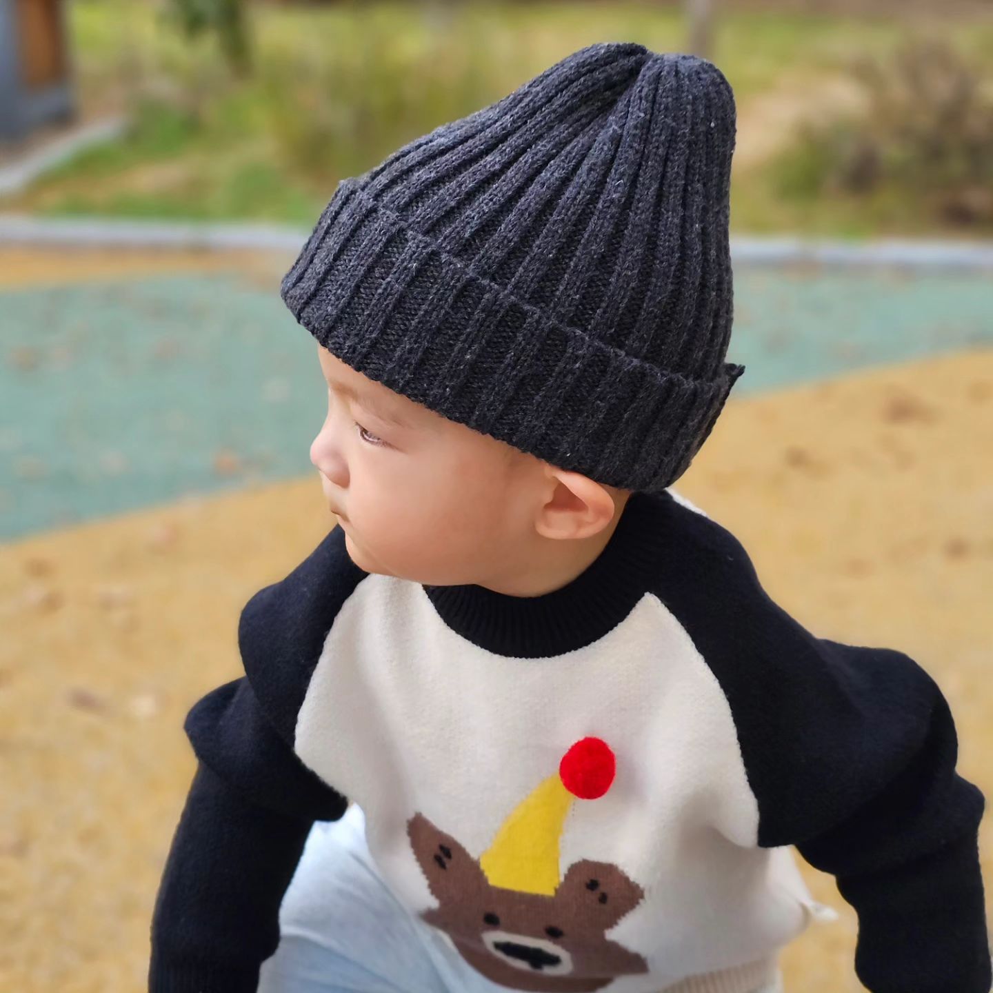 🖤

단이 놀러와서 매우 즐거워찌~!
둘이 이제 대화하면서 꽁냥꽁냥 잘 논다!
친구들 보고싶어 어찌한담 😥