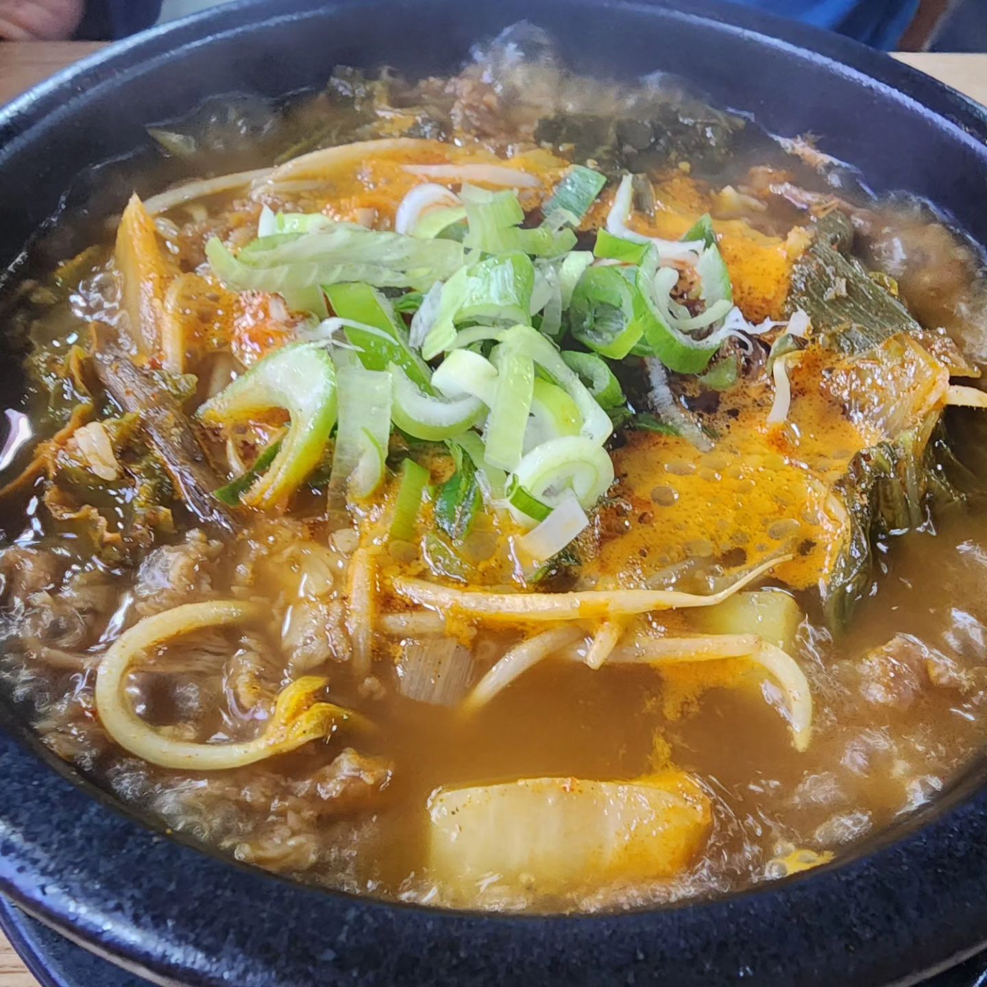 😋😋😋😋😋😋
맛집찾아 삼만리
#전설애한우국밥
.
#돌솥비빔밥#반찬맛집#내돈내산#좋아요#좋아요환영#좋아요추천#좋아요그램#좋아요반사#좋반#맛집#선팔#맞팔#선팔맞팔#먹팔#먹팔해요#먹팔환영#먹팔러#먹팔스타그램#맞팔해요#맞팔환영#맞팔스타그램#맞팔러#맞팔러환영#식탐여왕화들짝