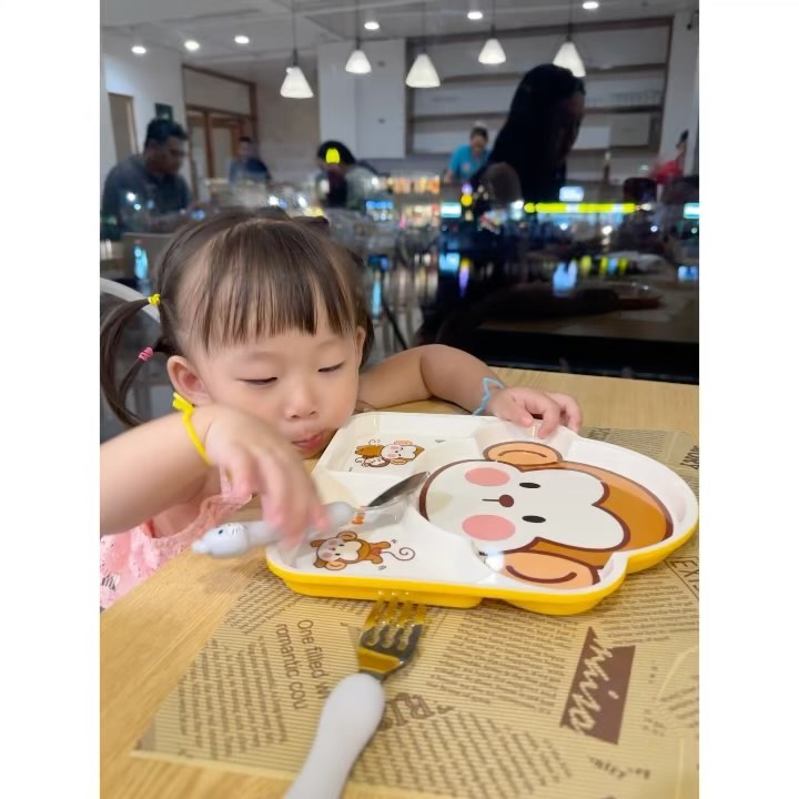 보라카이 여행 중 울 으니 먹방 😋
찰 때까지 차서 딸꾹질하고도 먹는 우리 귀염둥이🤍
⠀
⠀
#너무너무너무귀여워